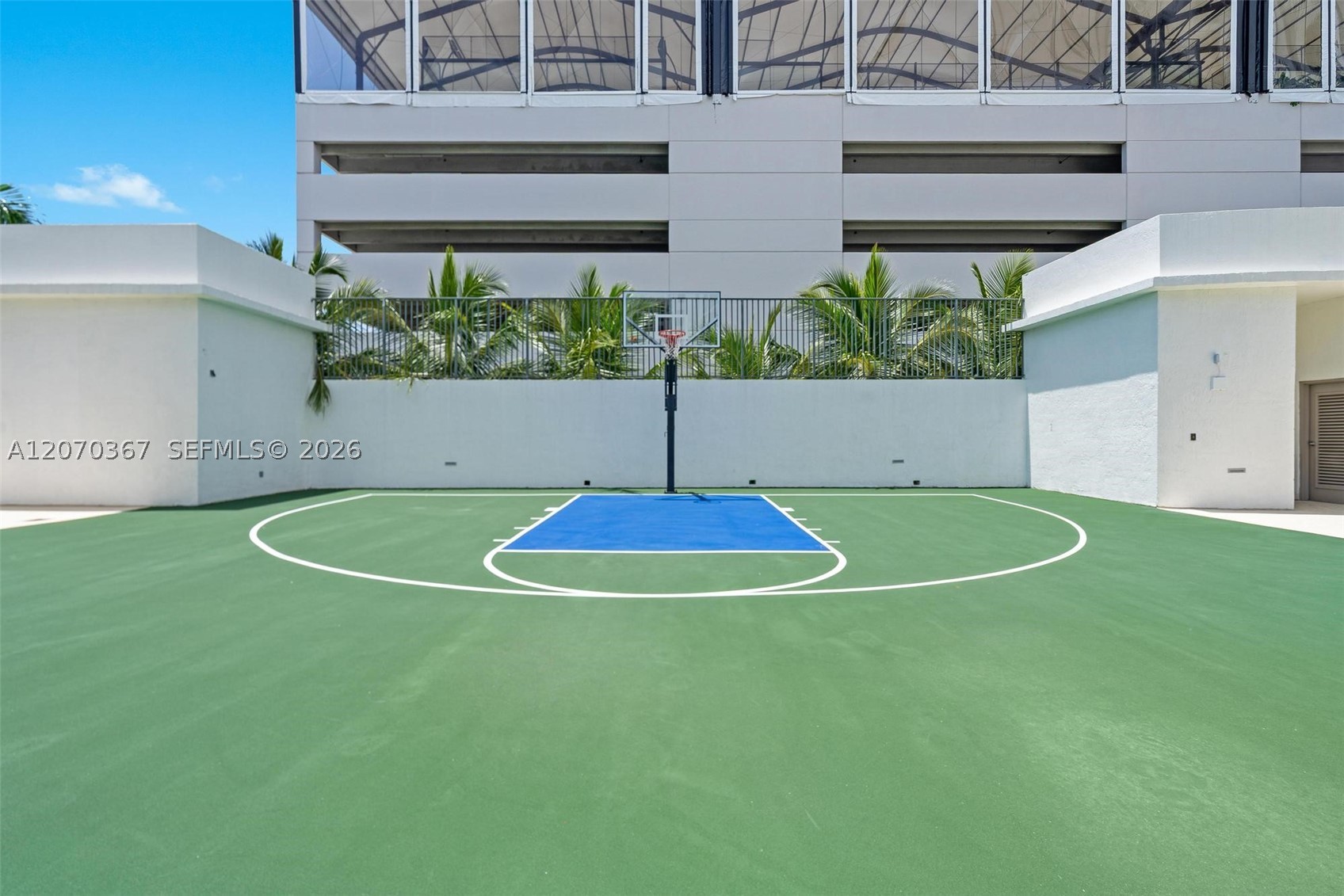 3029 NE 188th St #818, Aventura FL 33180