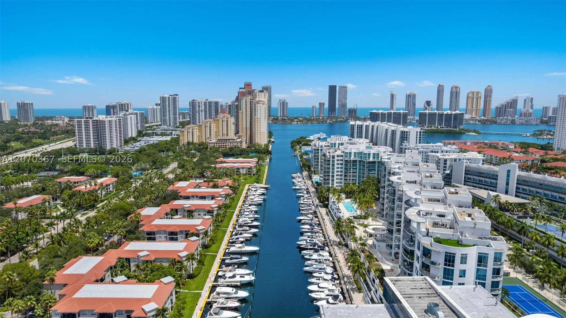 3029 NE 188th St #818, Aventura FL 33180