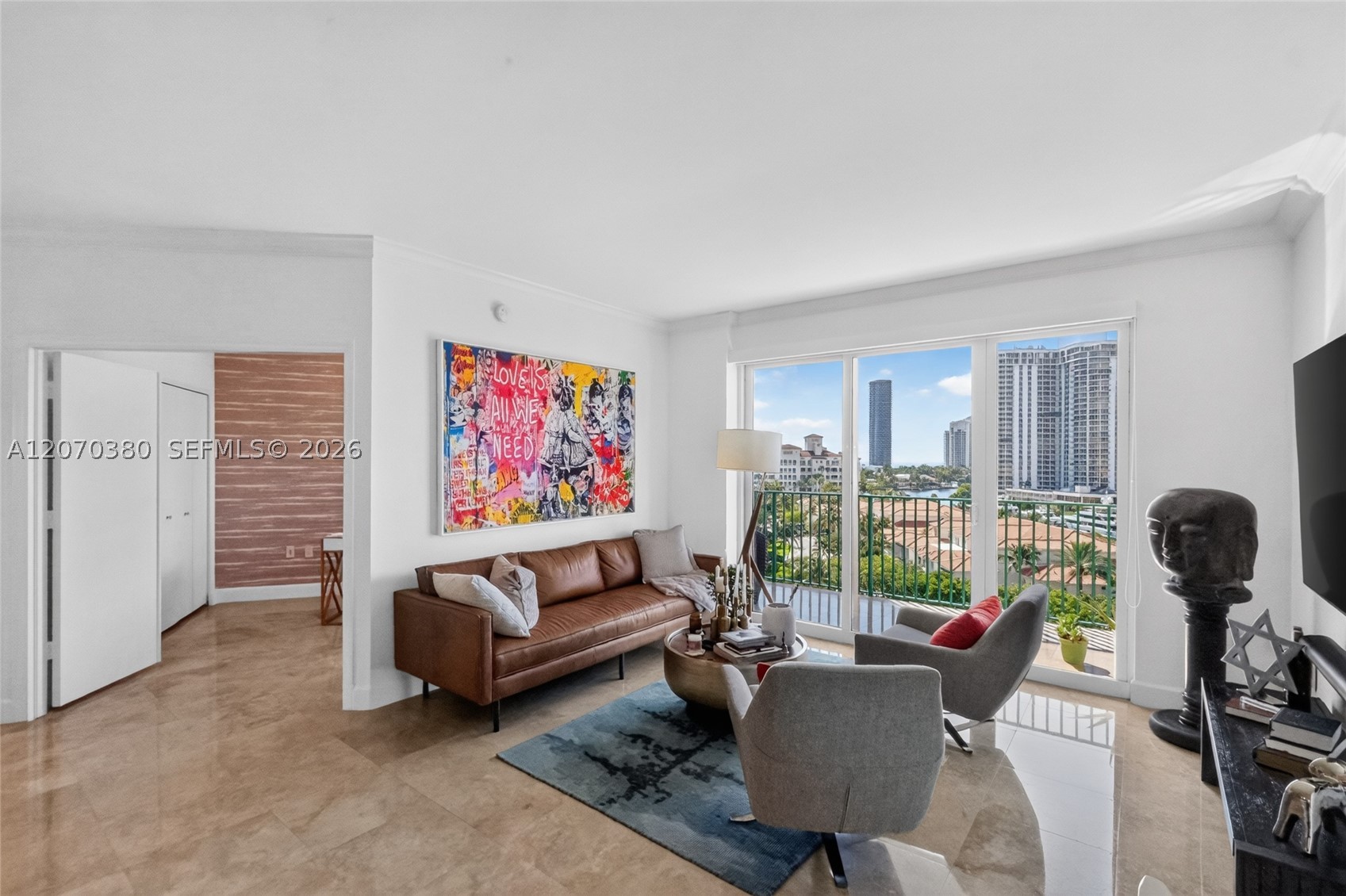 19900 E Country Club Dr #805, Aventura FL 33180