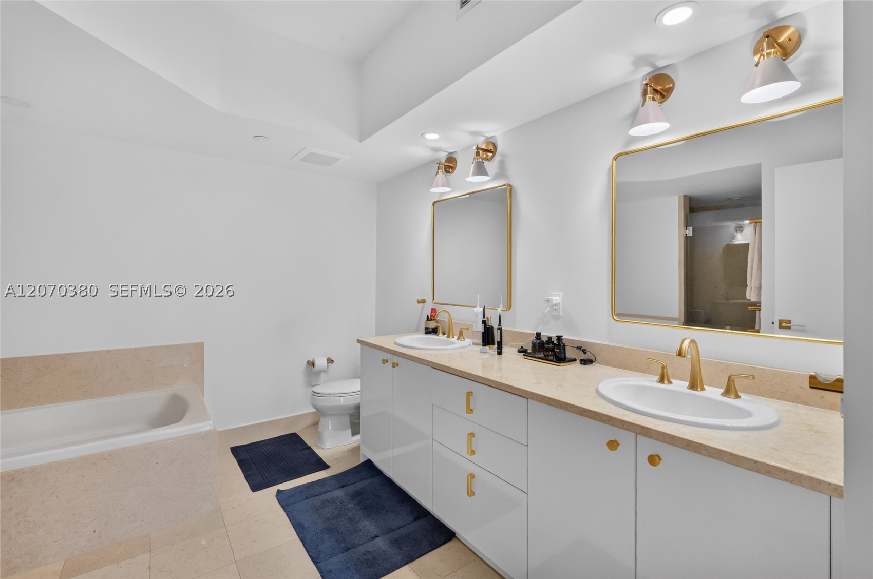 19900 E Country Club Dr #805, Aventura FL 33180