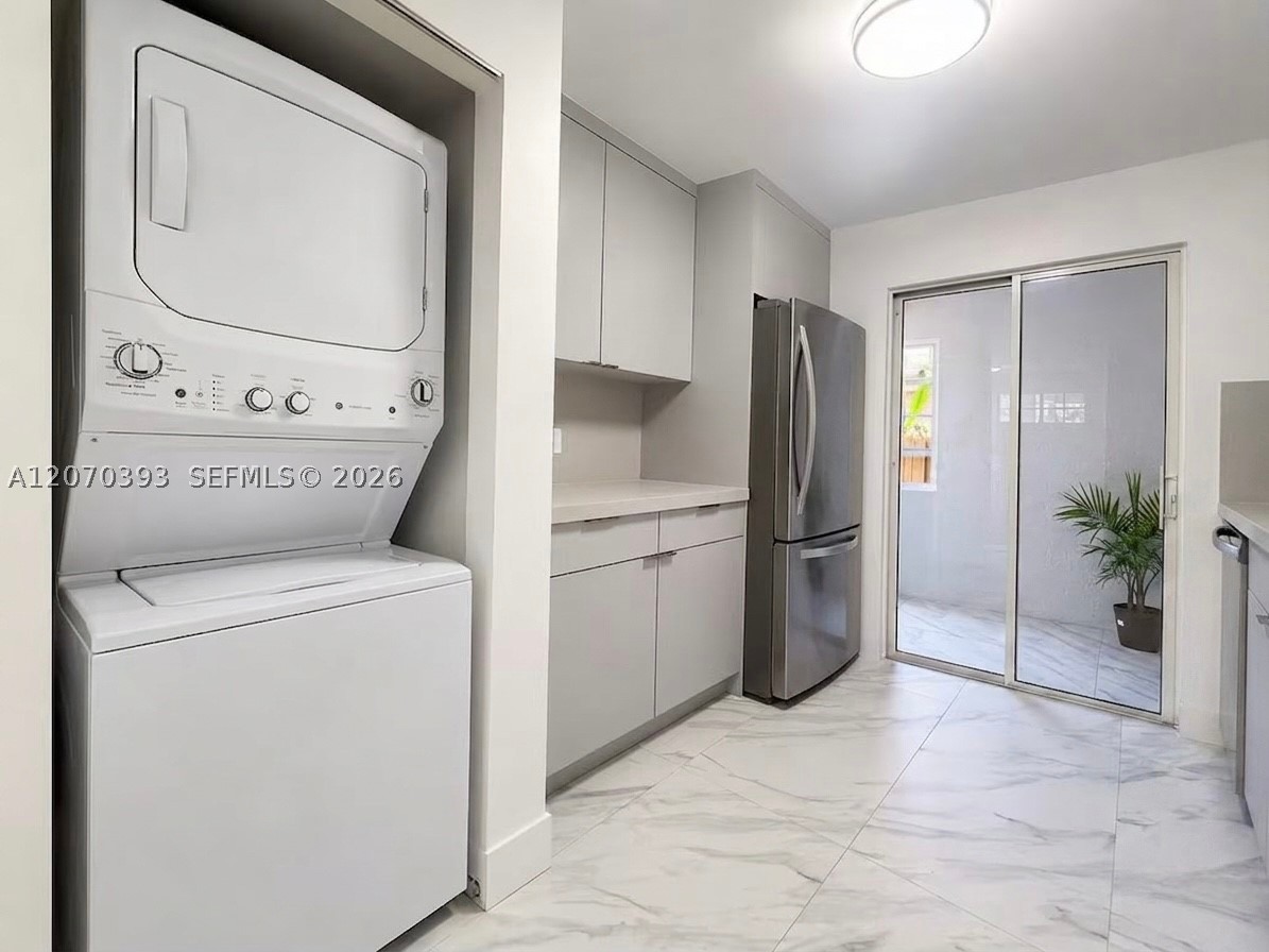 1270 W 42nd St #A103, Hialeah FL 33012