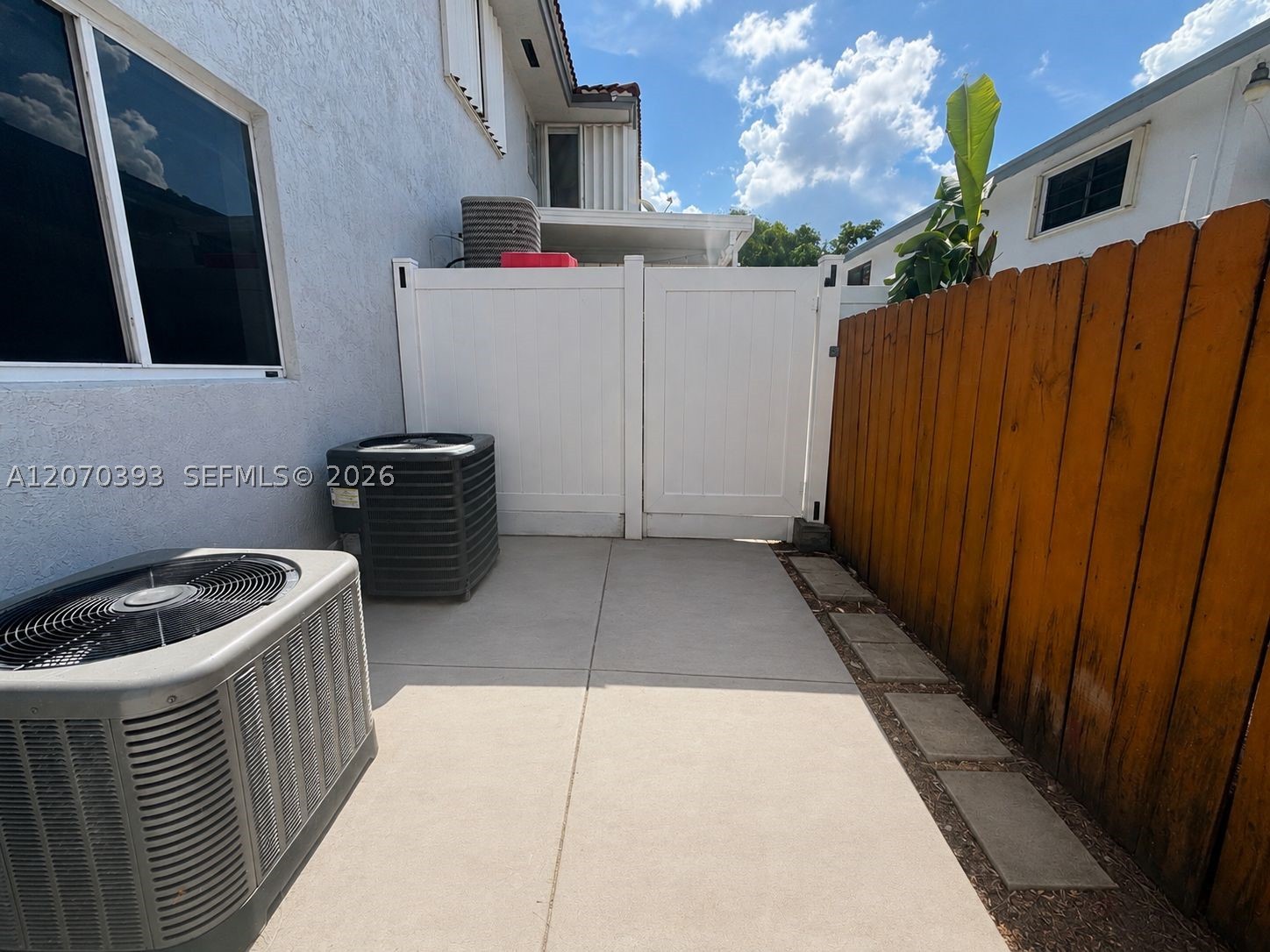 1270 W 42nd St #A103, Hialeah FL 33012