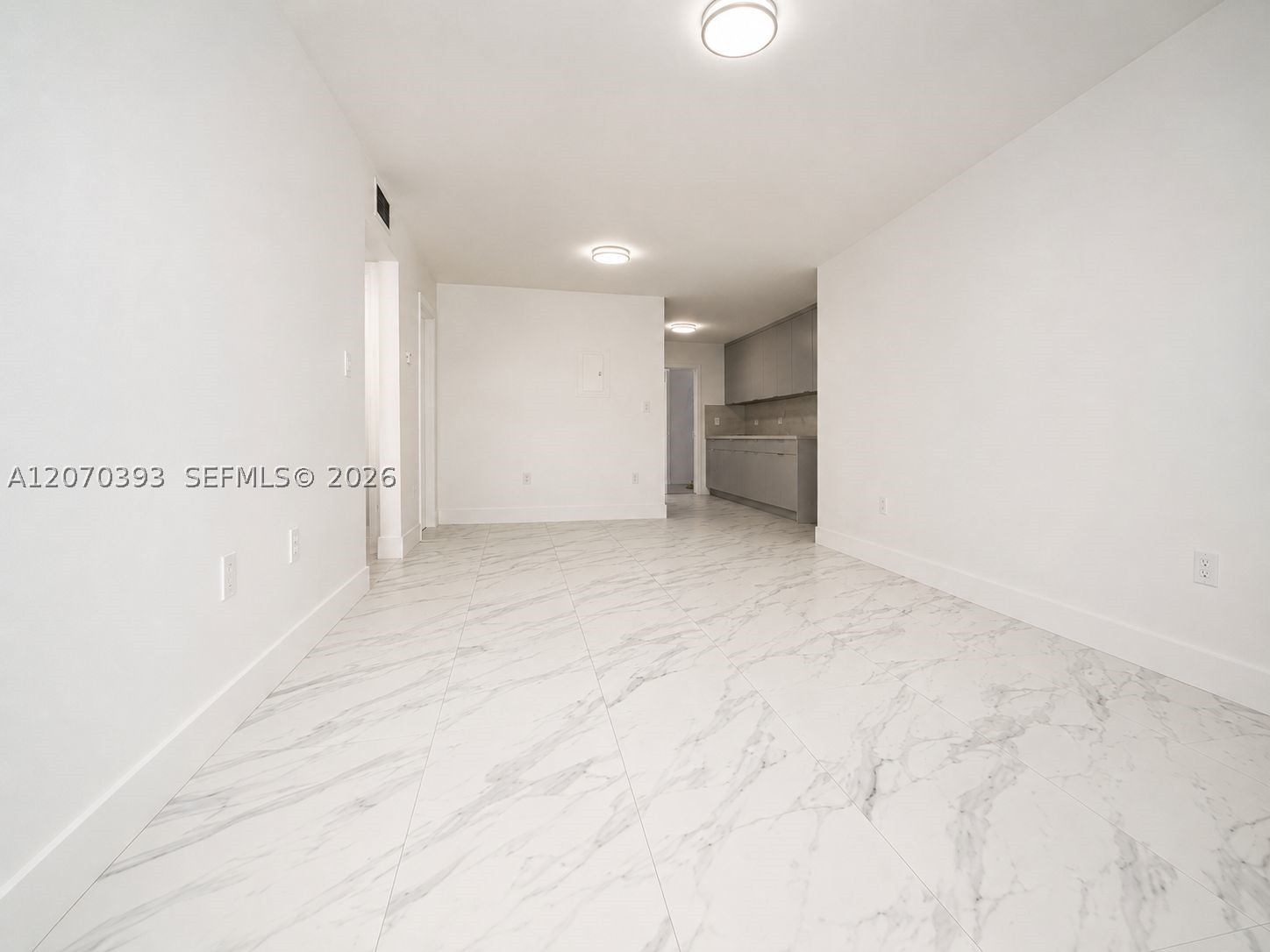 1270 W 42nd St #A103, Hialeah FL 33012
