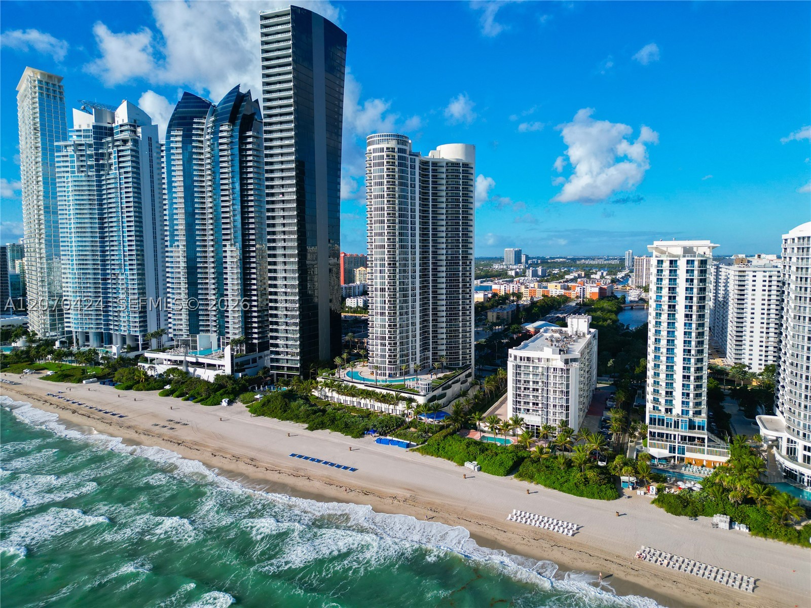 17201 Collins Ave #3502, Sunny Isles Beach FL 33160