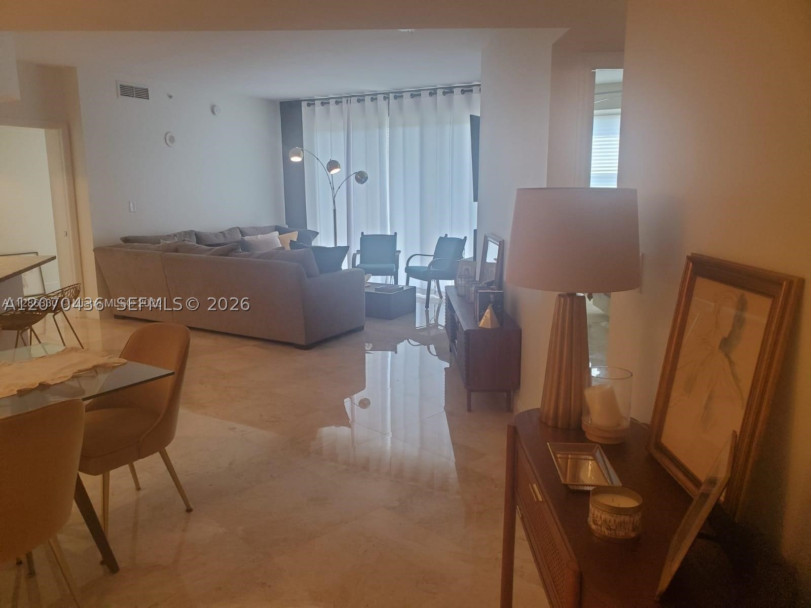 19900 E Country Club Dr #607, Aventura FL 33180