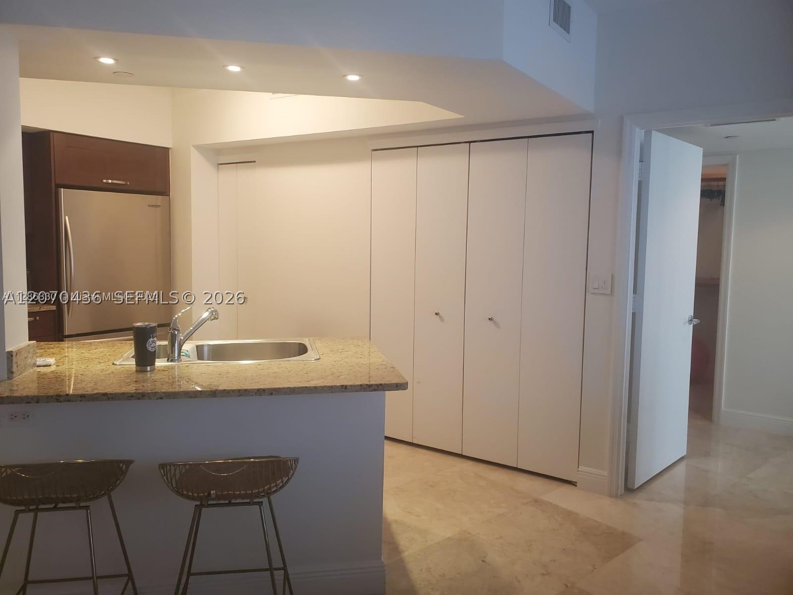 19900 E Country Club Dr #607, Aventura FL 33180