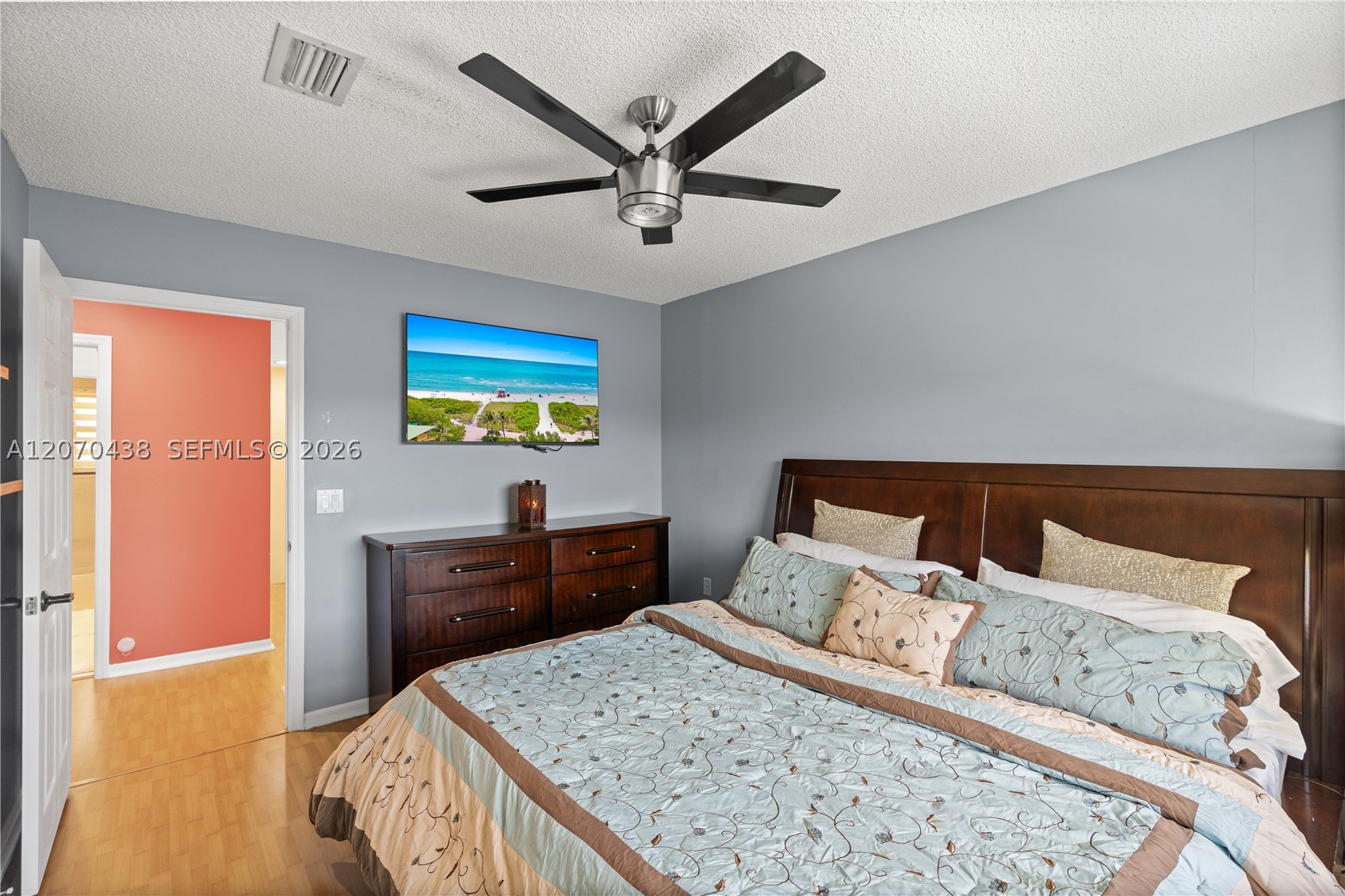 451 NW 194th Ave, Pembroke Pines FL 33029