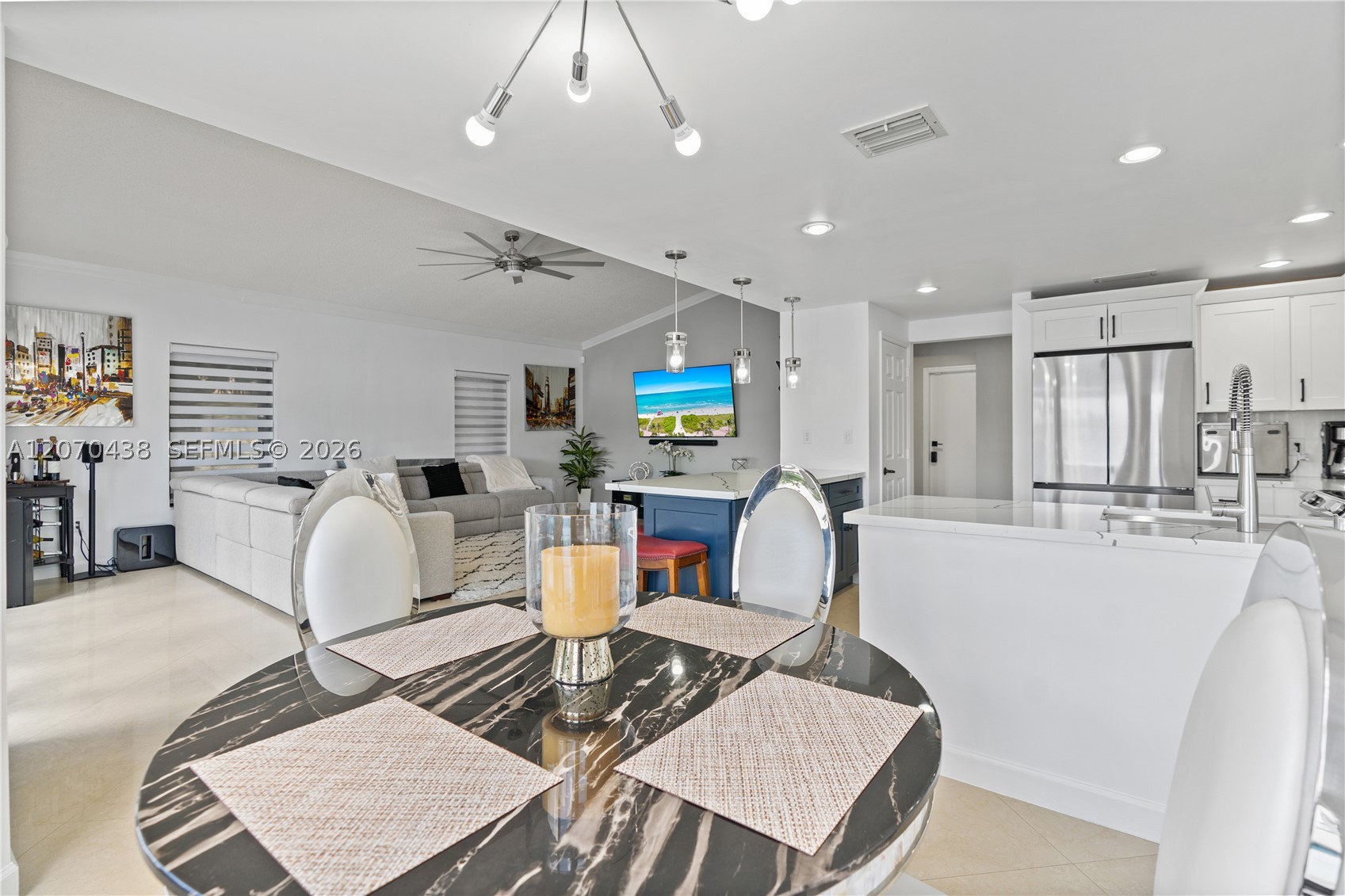 451 NW 194th Ave, Pembroke Pines FL 33029