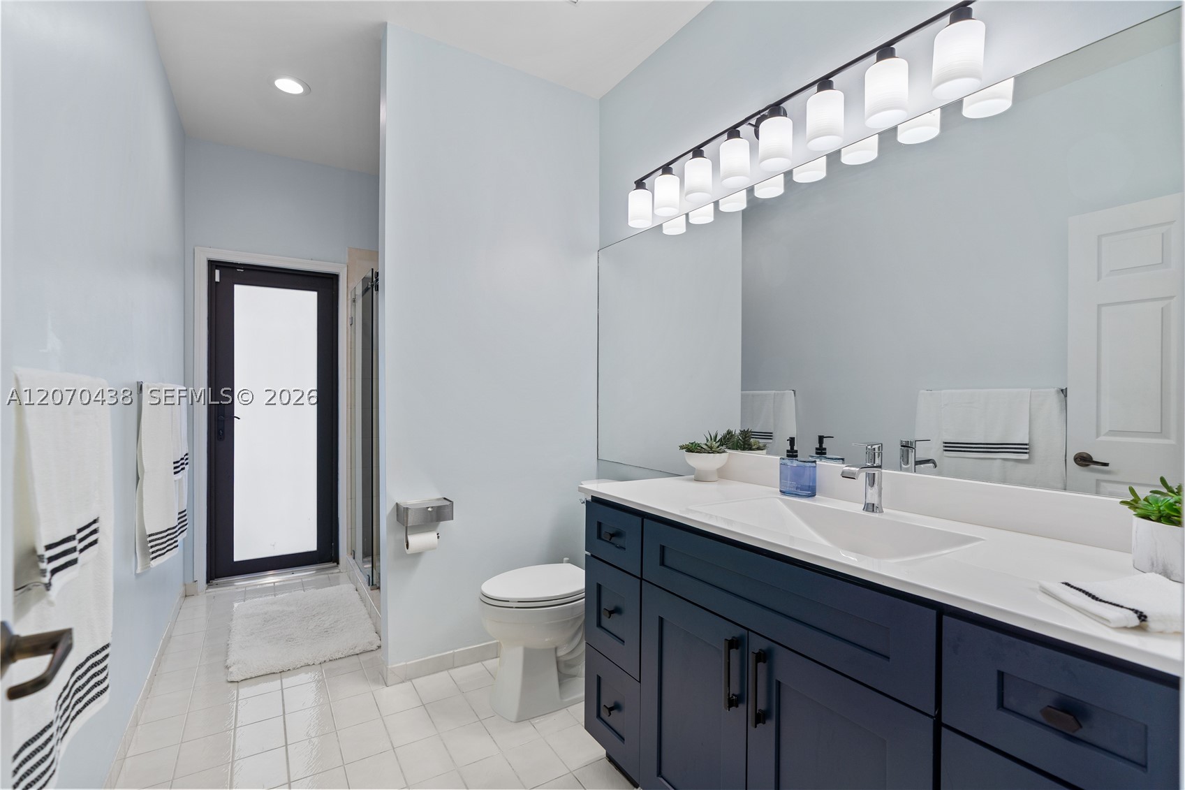 451 NW 194th Ave, Pembroke Pines FL 33029