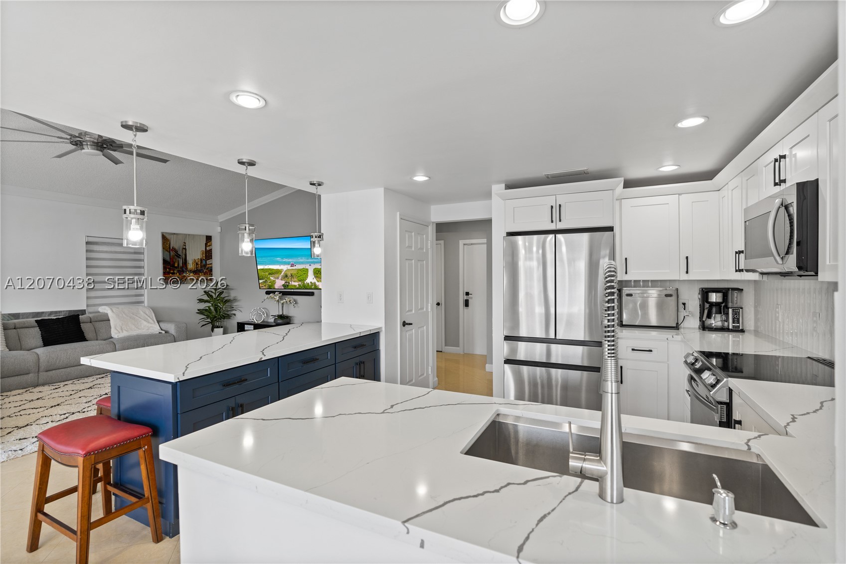 451 NW 194th Ave, Pembroke Pines FL 33029