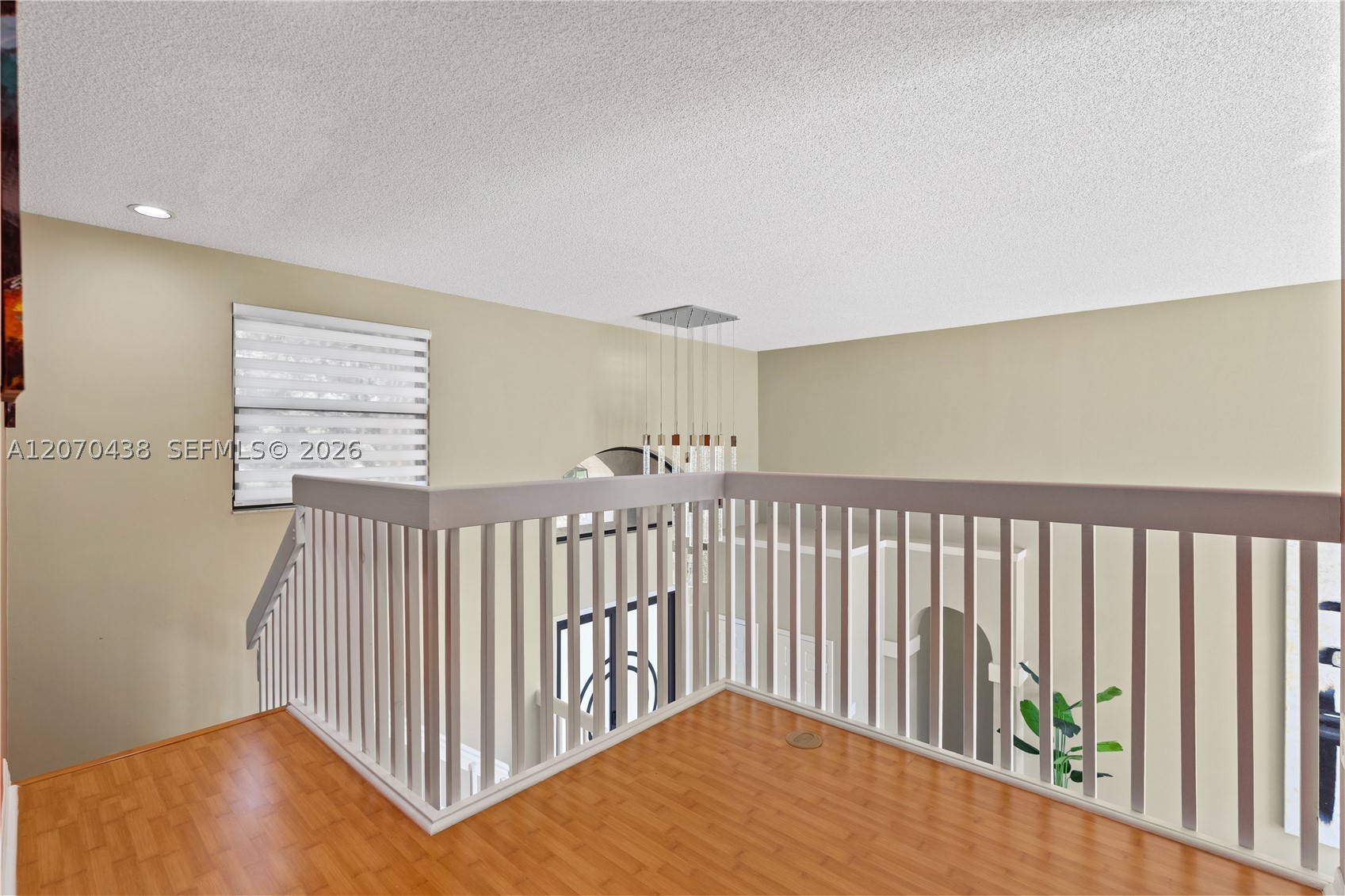 451 NW 194th Ave, Pembroke Pines FL 33029