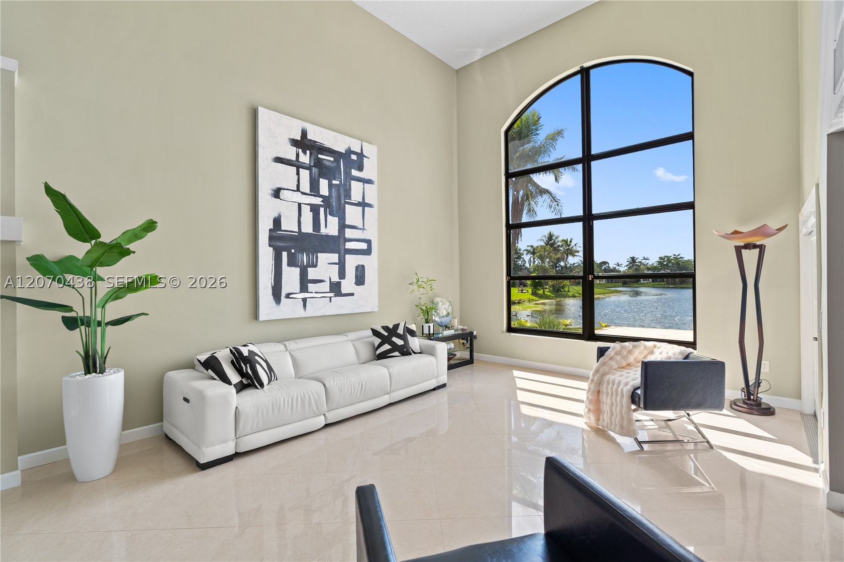 451 NW 194th Ave, Pembroke Pines FL 33029