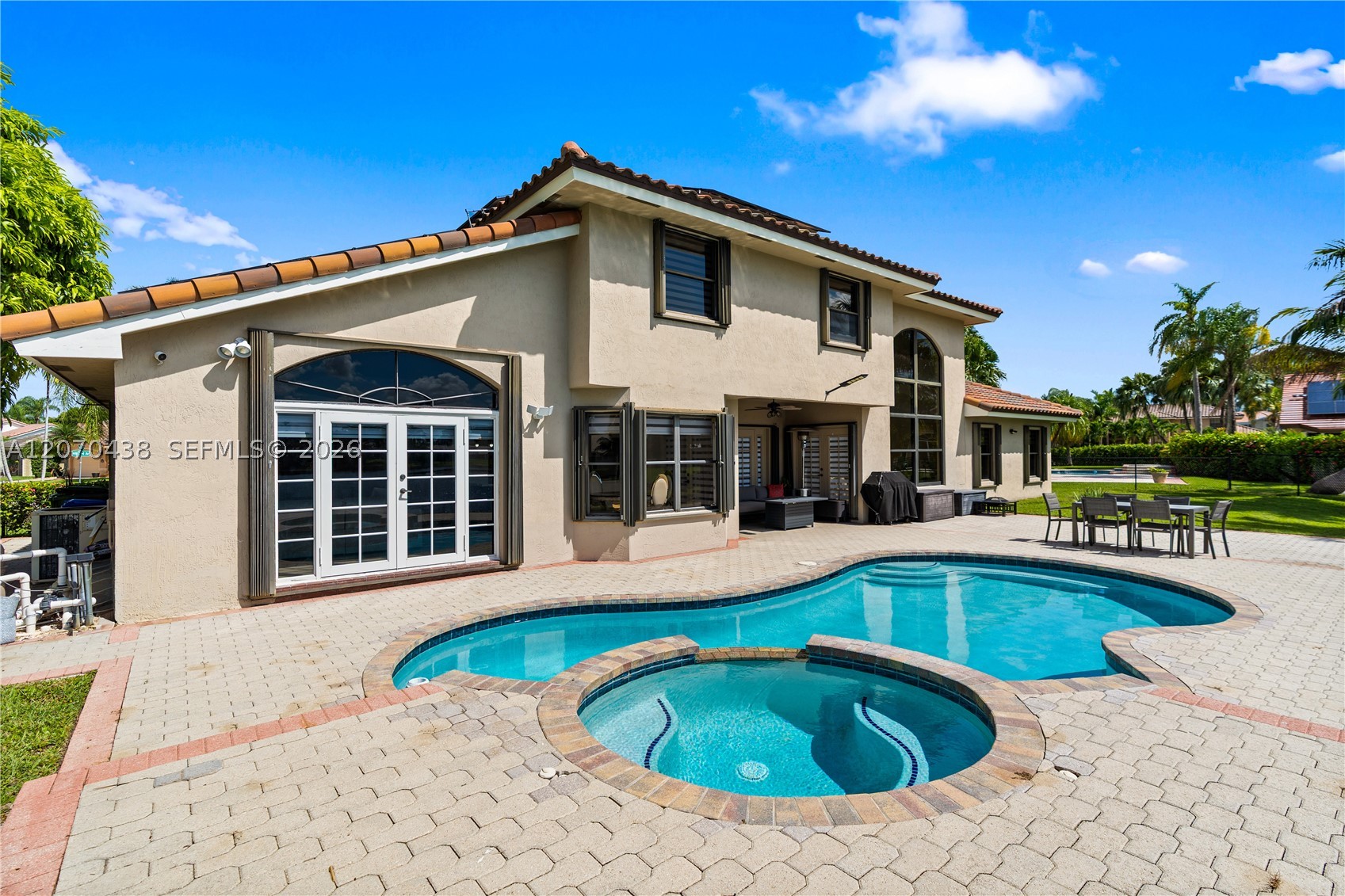 451 NW 194th Ave, Pembroke Pines FL 33029