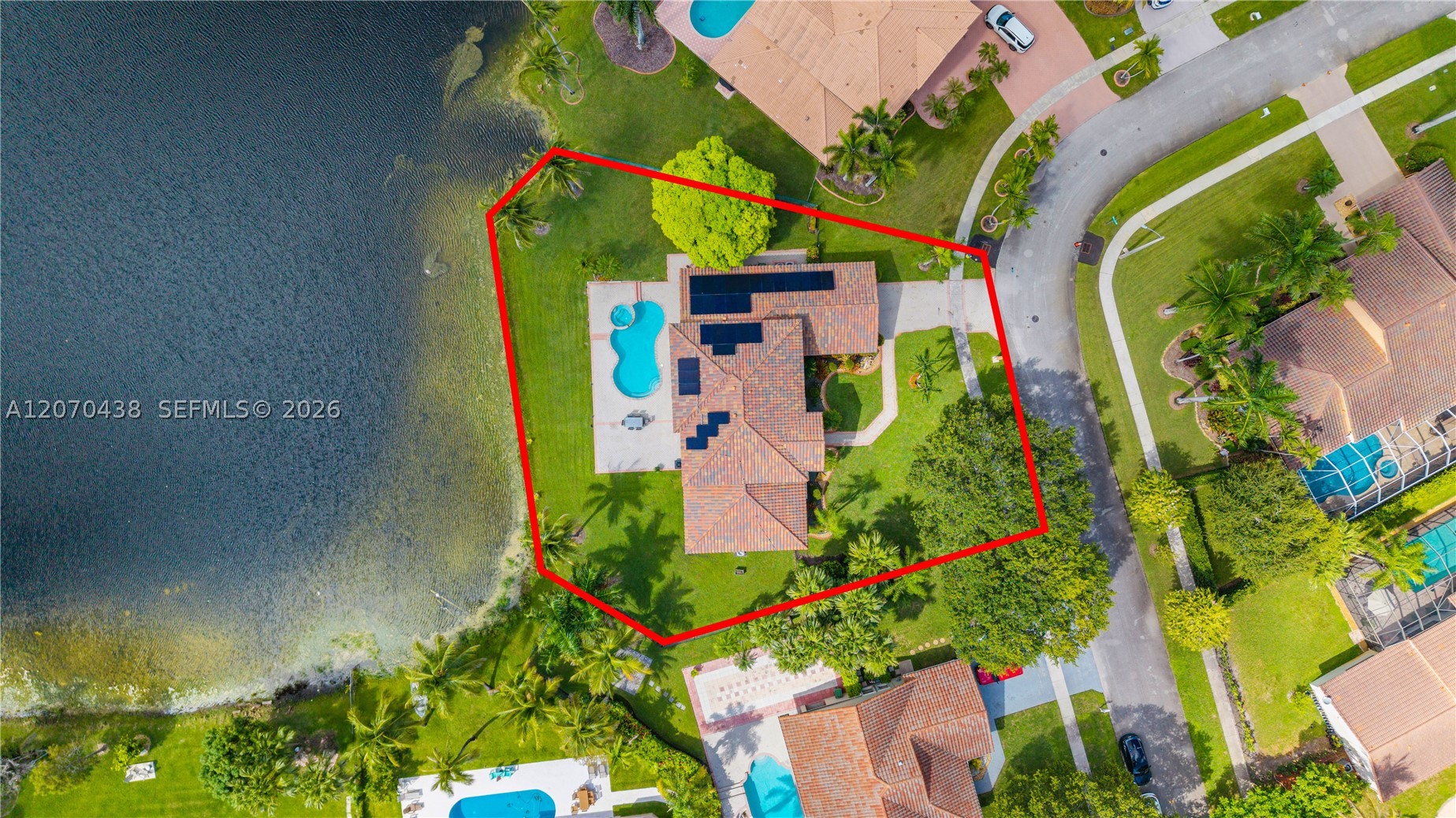 451 NW 194th Ave, Pembroke Pines FL 33029