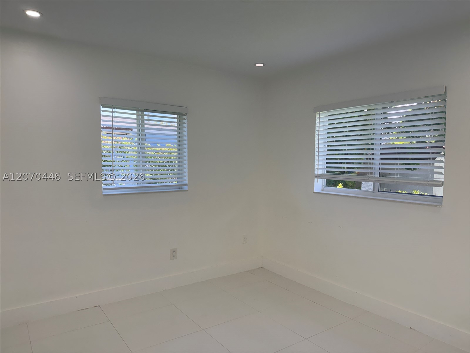 15900 SW 102nd Ave #0, Miami FL 33157