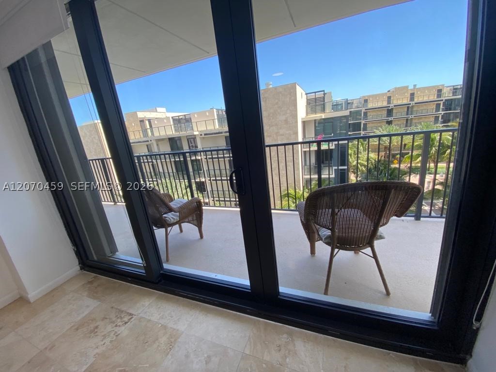 2101 S Ocean Dr #501, Hollywood FL 33019