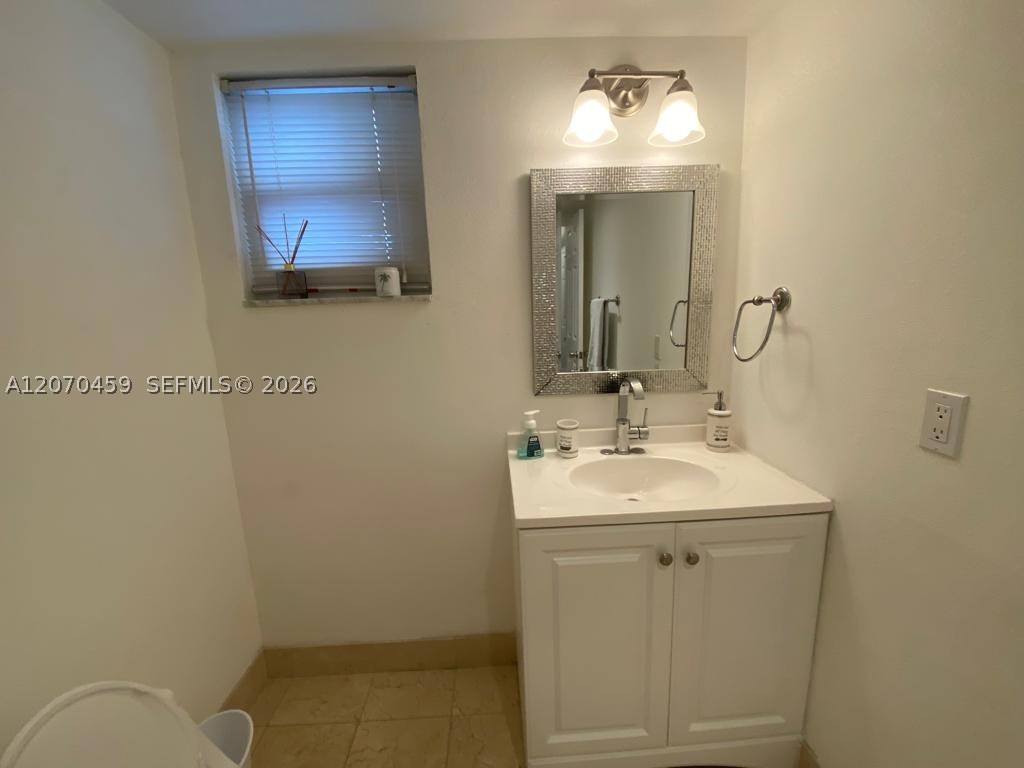 2101 S Ocean Dr #501, Hollywood FL 33019