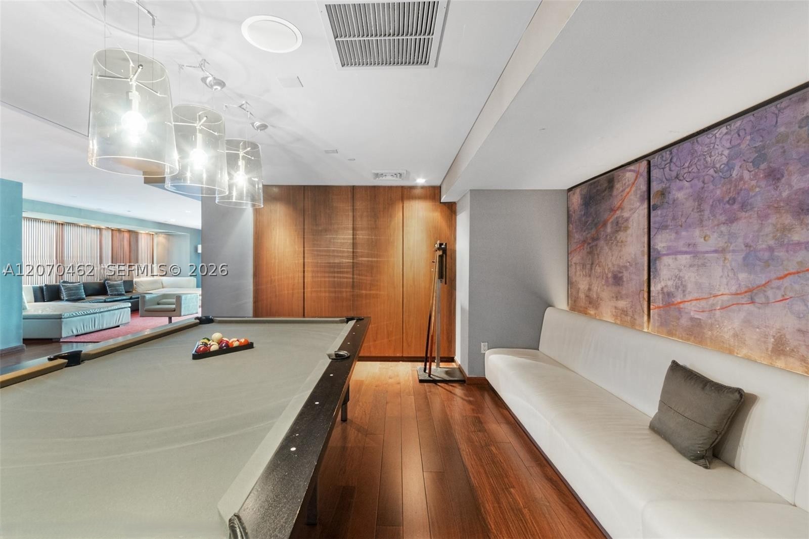 335 S Biscayne Blvd #1500, Miami FL 33131