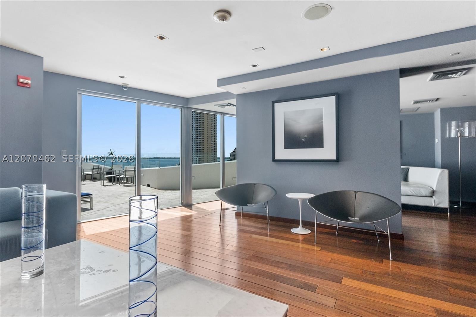 335 S Biscayne Blvd #1500, Miami FL 33131