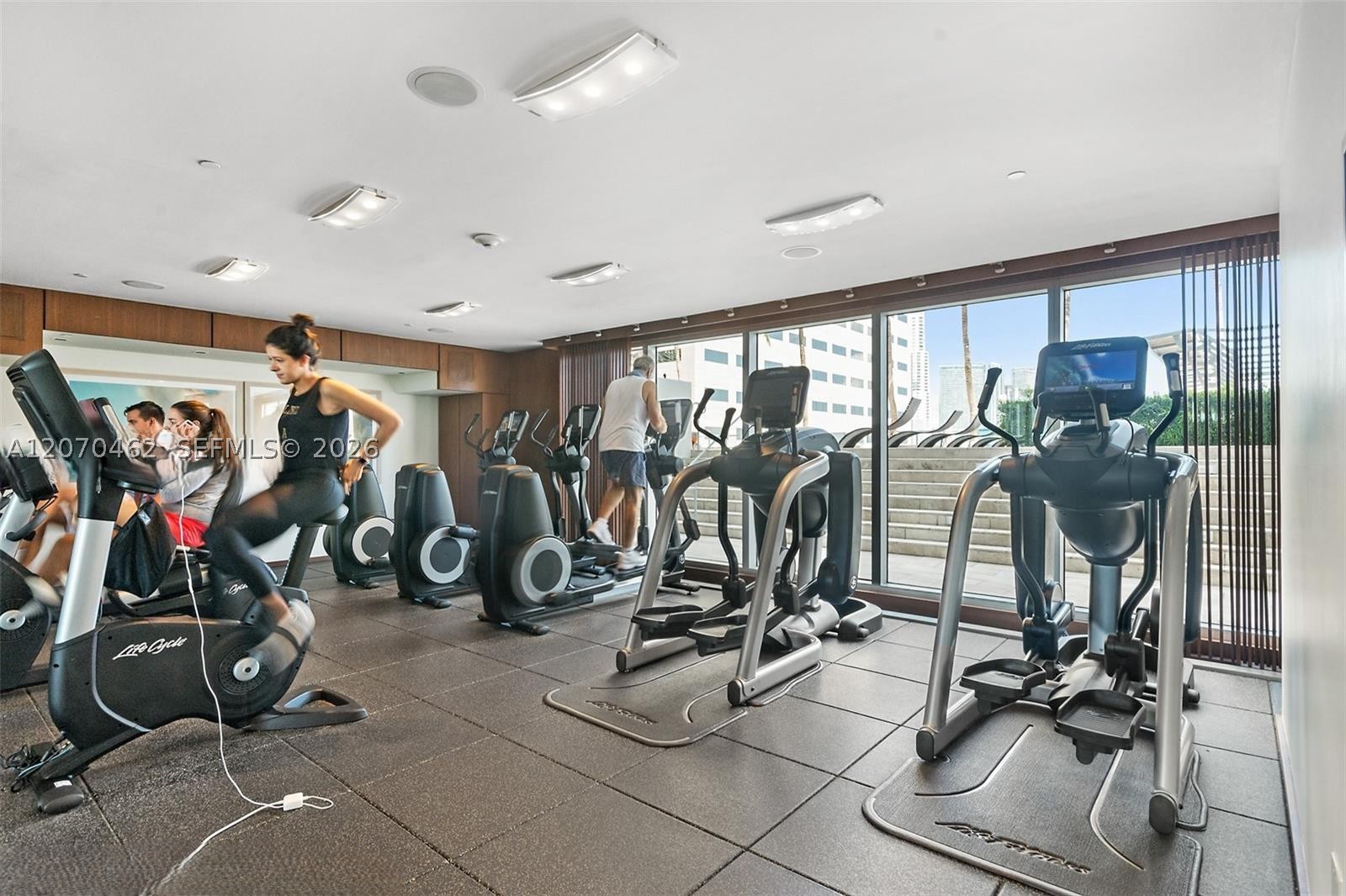 335 S Biscayne Blvd #1500, Miami FL 33131