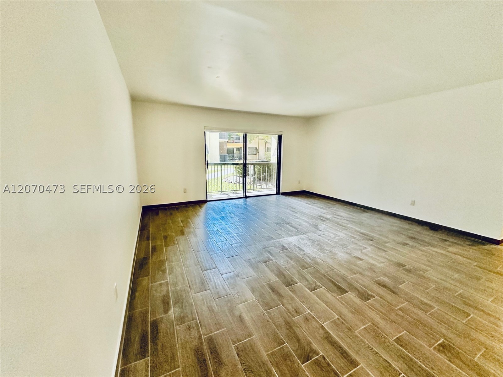 7915 SW 86th St #704, Miami FL 33143