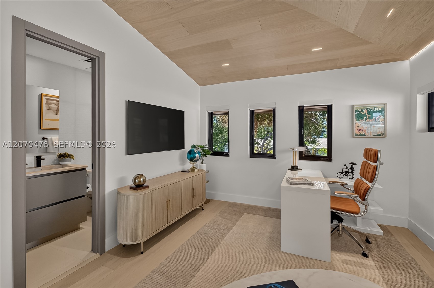 3343 NE 166th St, North Miami Beach FL 33160