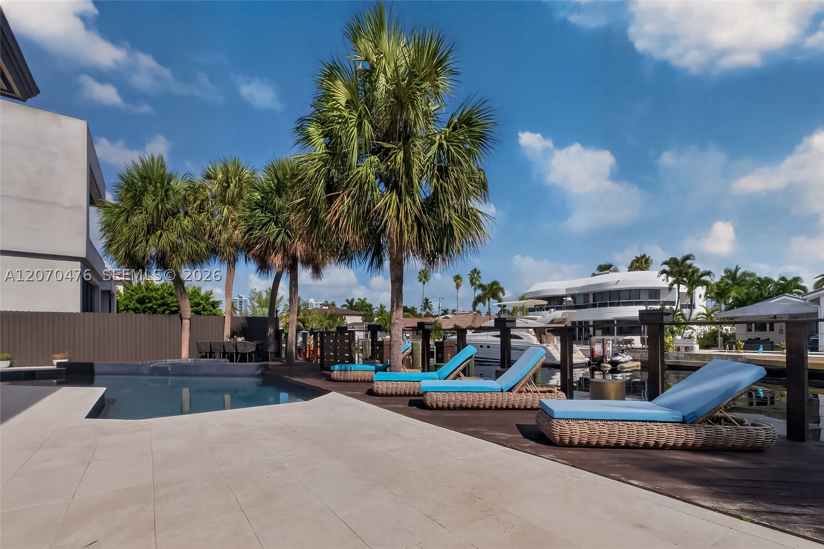 3343 NE 166th St, North Miami Beach FL 33160