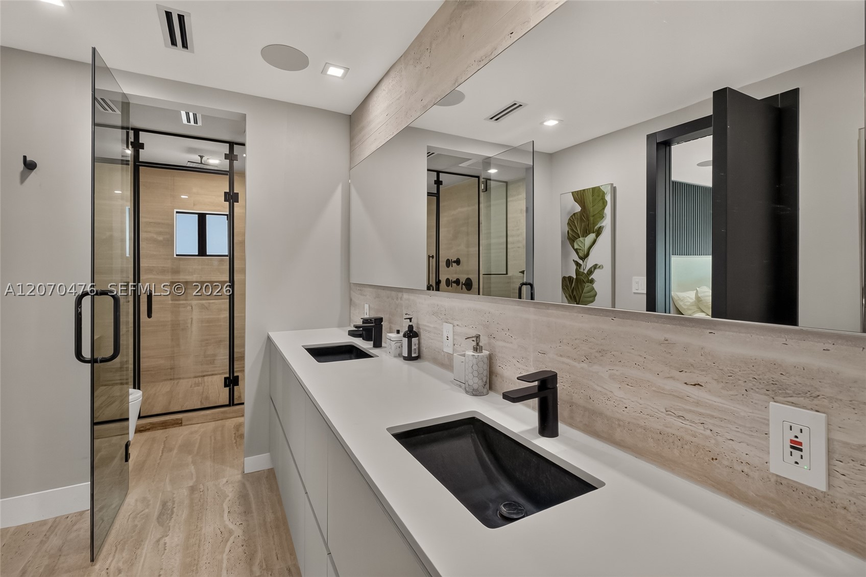 3343 NE 166th St, North Miami Beach FL 33160
