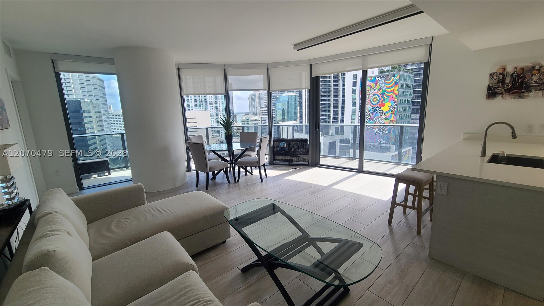 45 SW 9th St #1503, Miami FL 33130