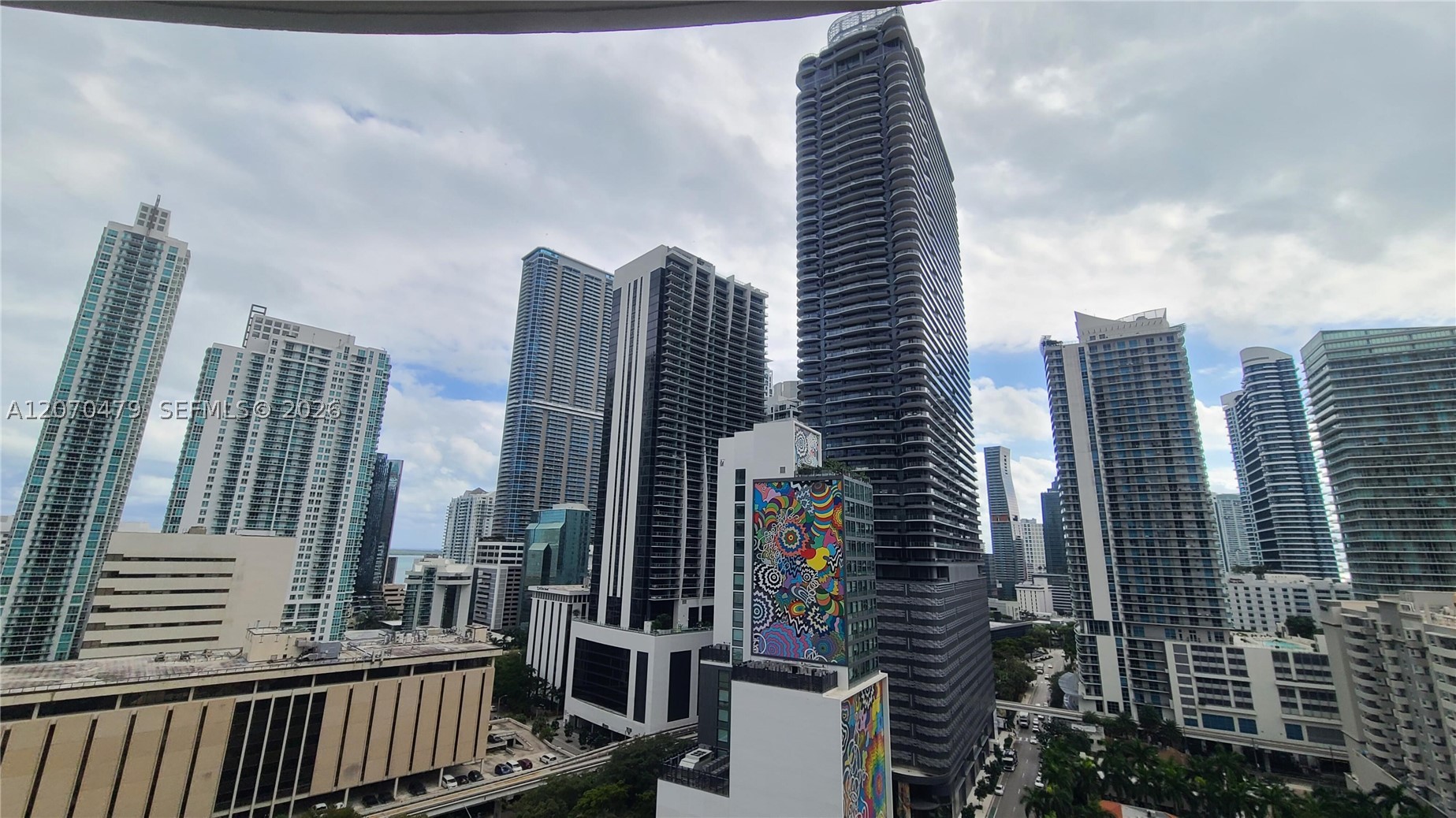 45 SW 9th St #1503, Miami FL 33130