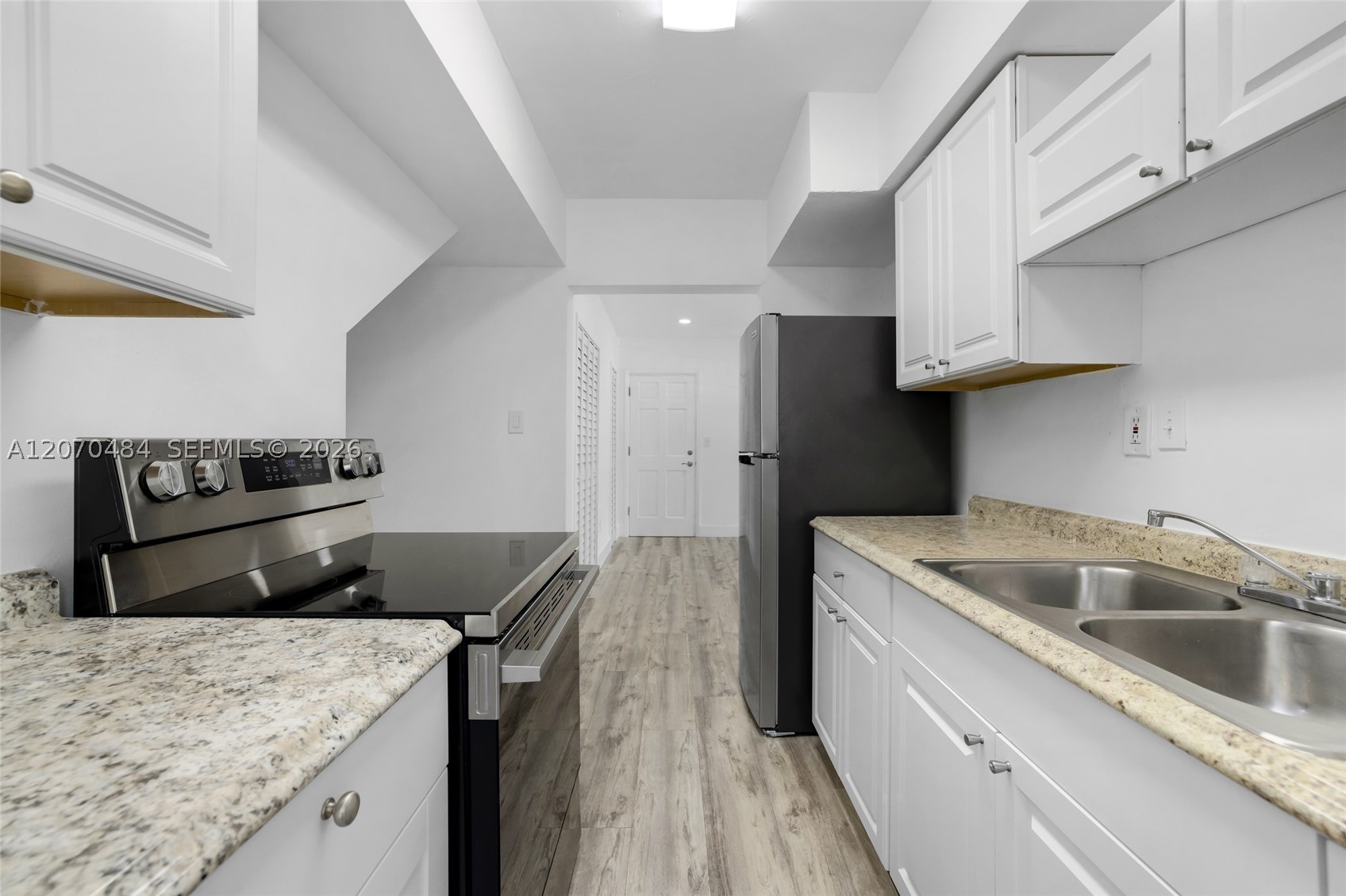 2250 Bay Dr #7, Miami Beach FL 33141