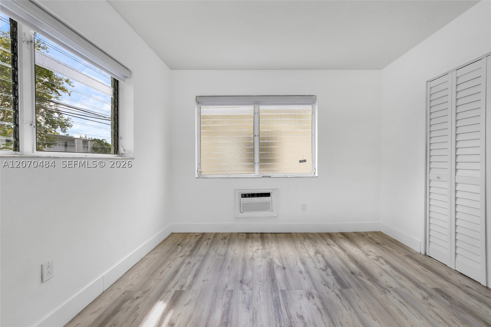2250 Bay Dr #7, Miami Beach FL 33141