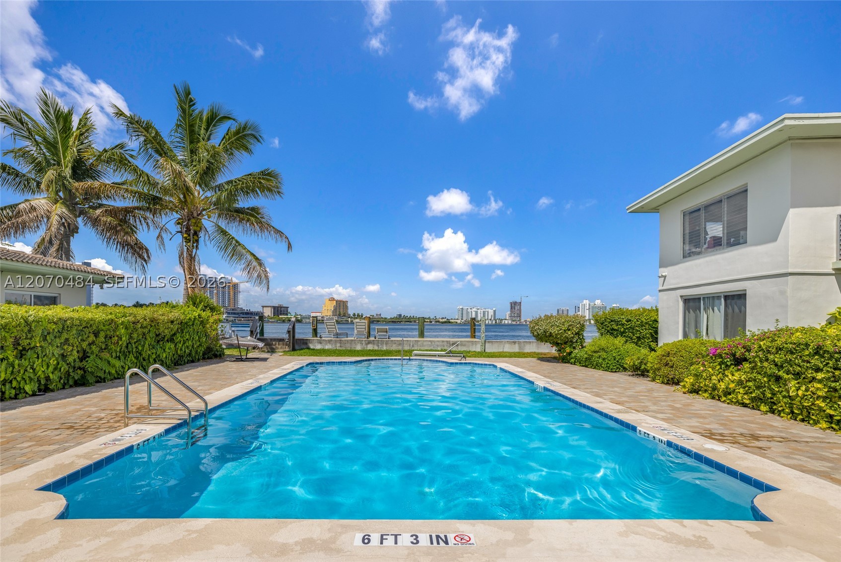 2250 Bay Dr #7, Miami Beach FL 33141