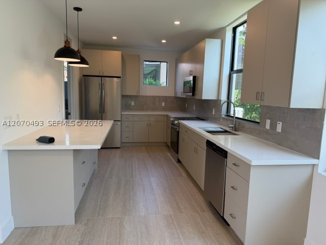 2239 SW 14th St, Miami FL 33145