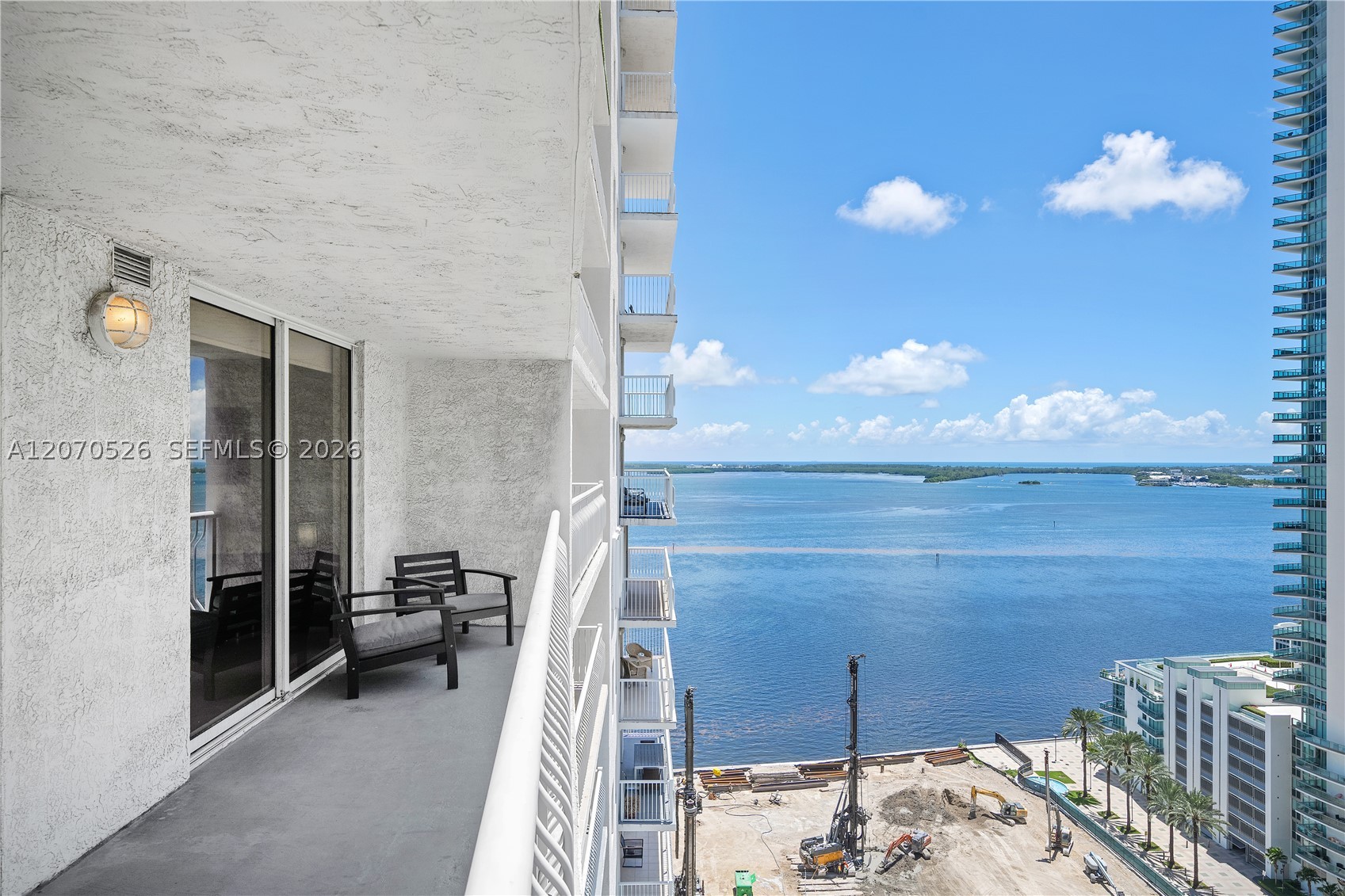 1200 Brickell Bay Dr #2205, Miami FL 33131