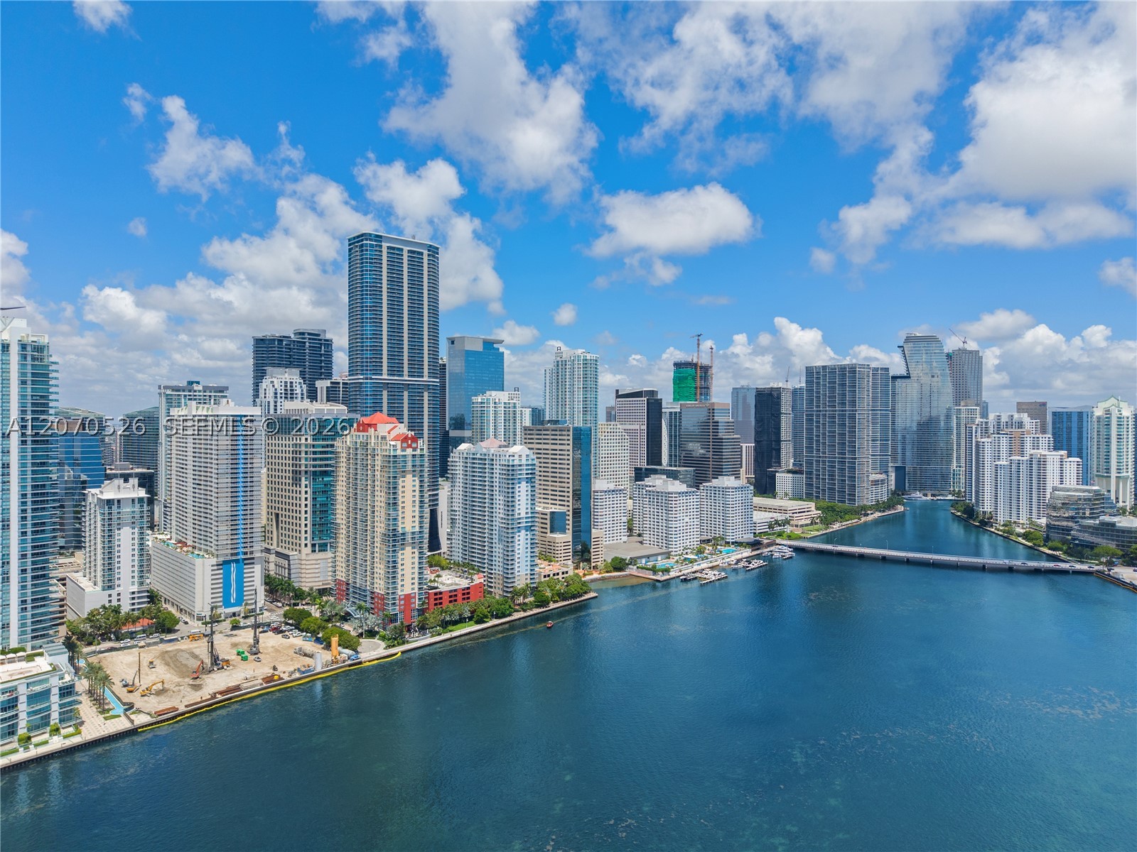 1200 Brickell Bay Dr #2205, Miami FL 33131
