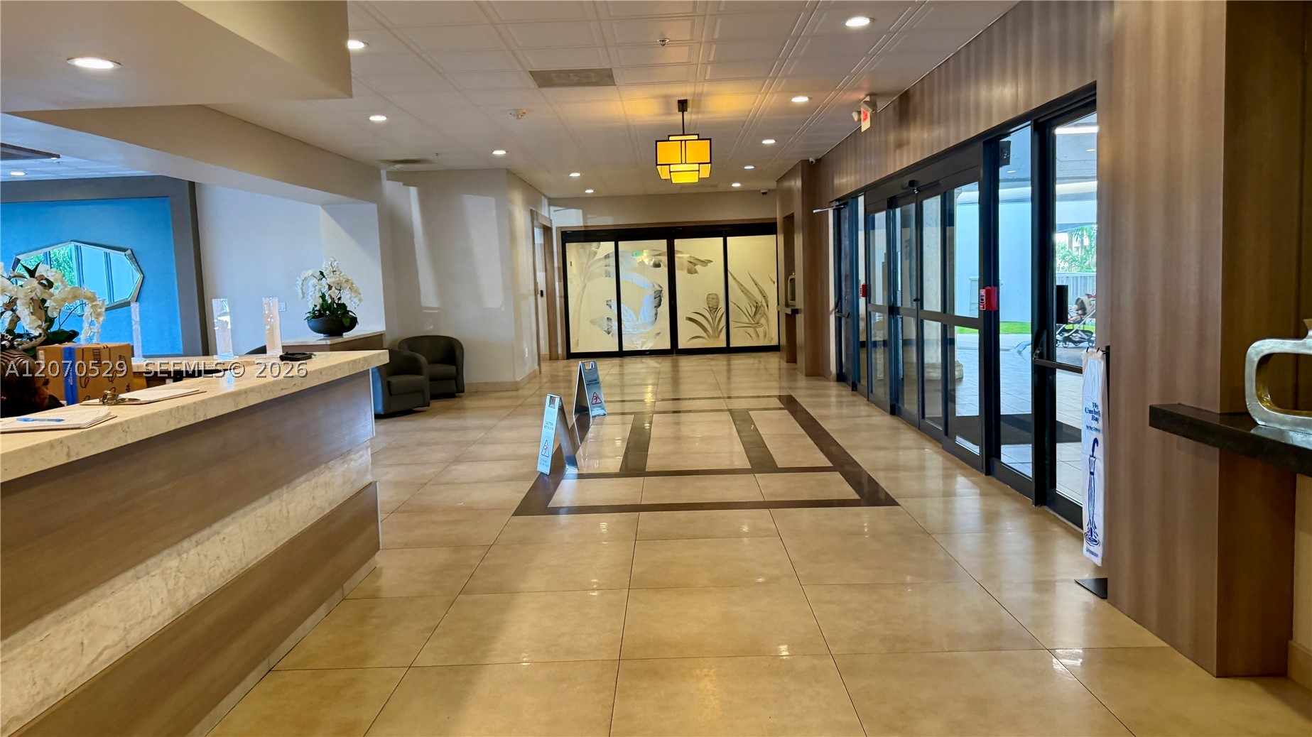 3701 N Country Club Dr #304, Aventura FL 33180