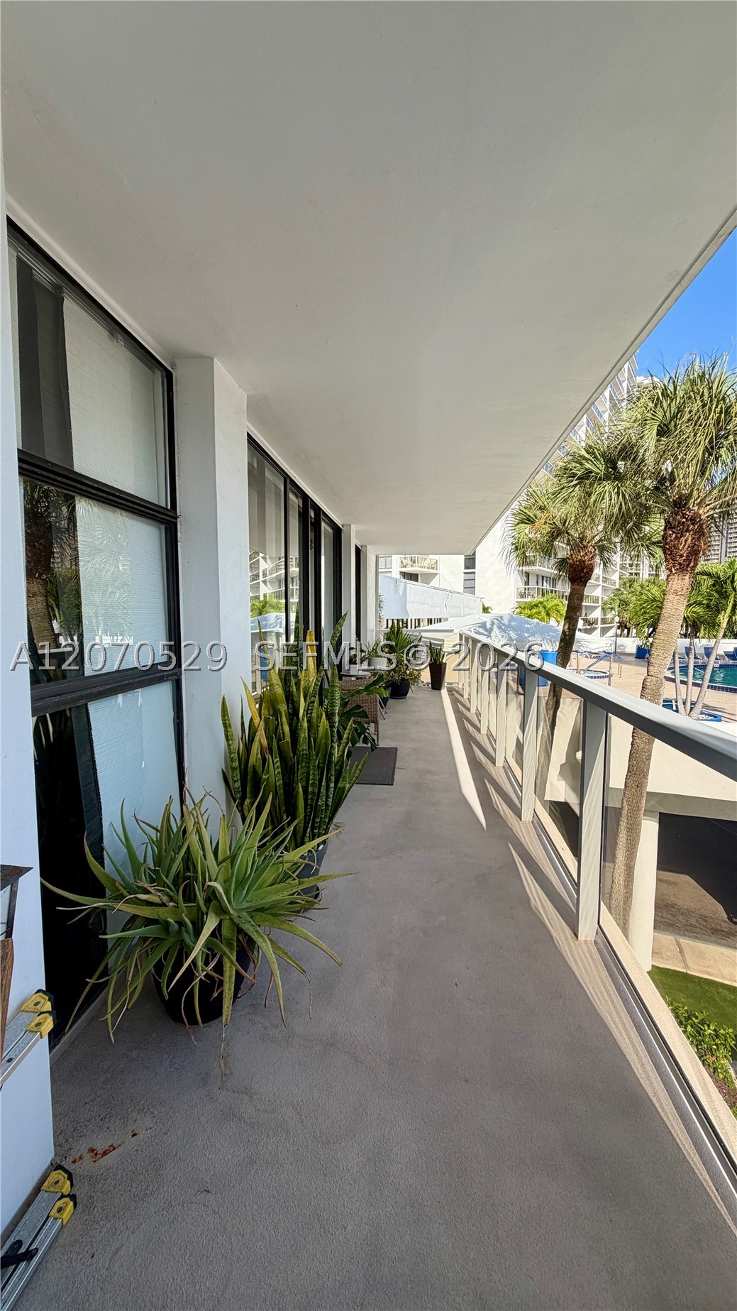 3701 N Country Club Dr #304, Aventura FL 33180