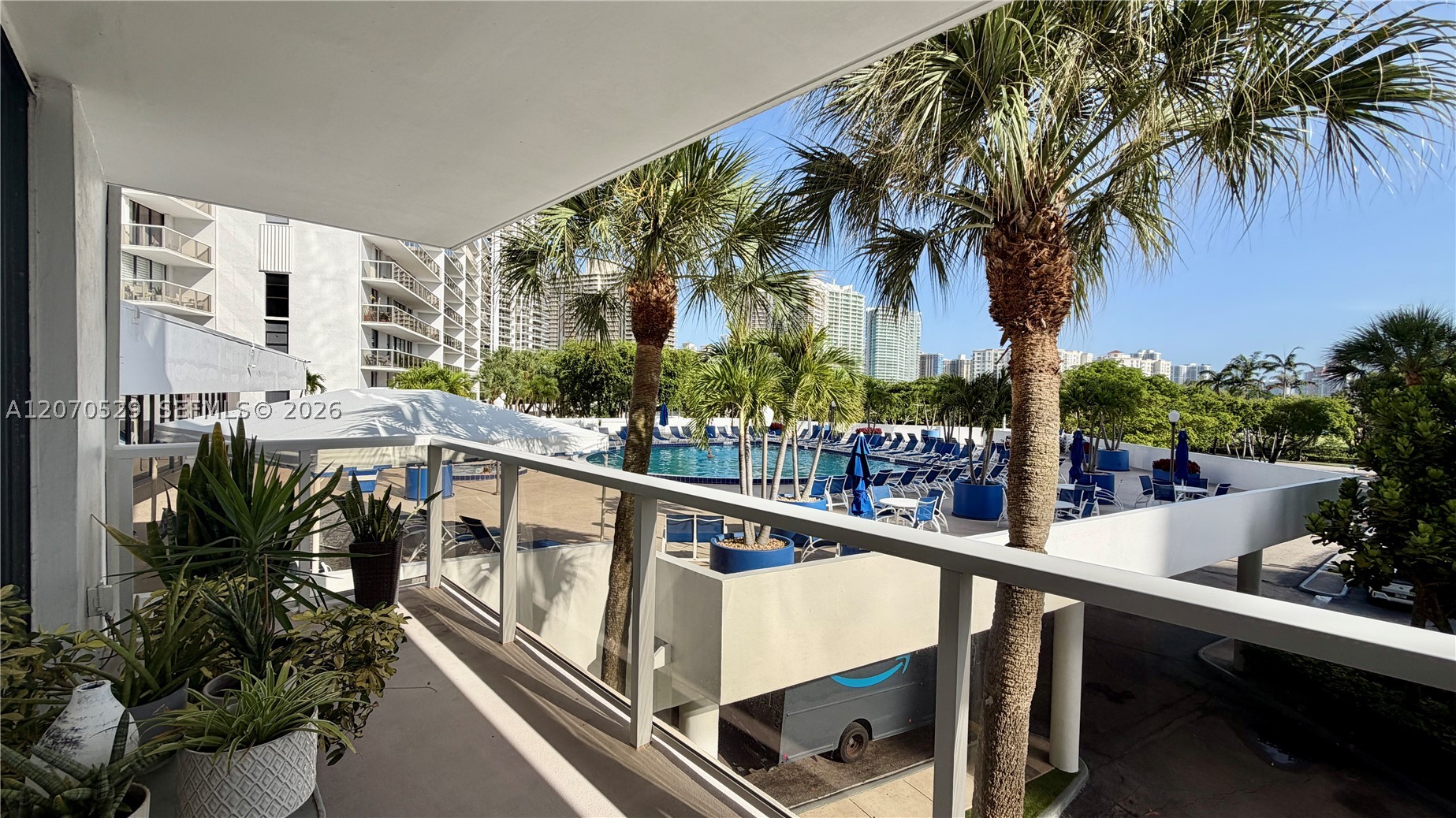 3701 N Country Club Dr #304, Aventura FL 33180