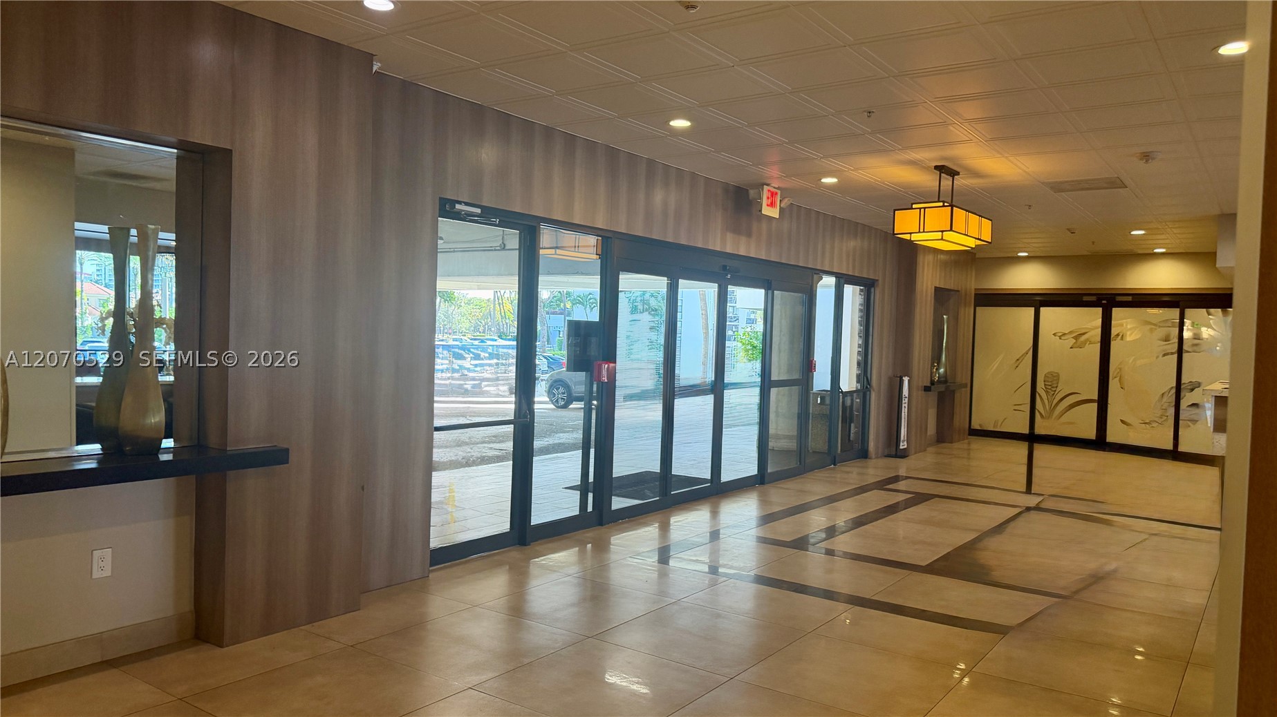 3701 N Country Club Dr #304, Aventura FL 33180