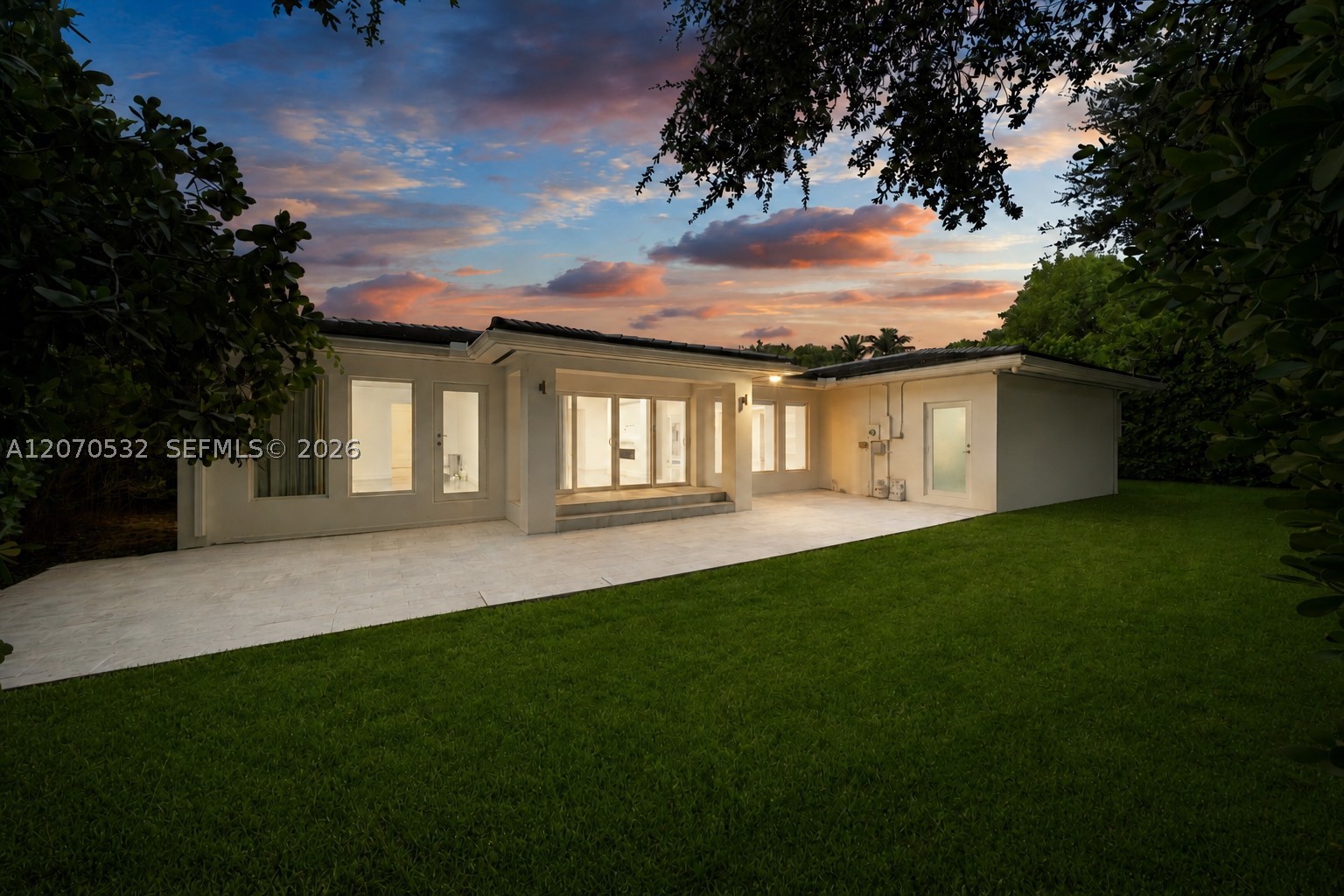 4001 Monserrate St, Coral Gables FL 33146
