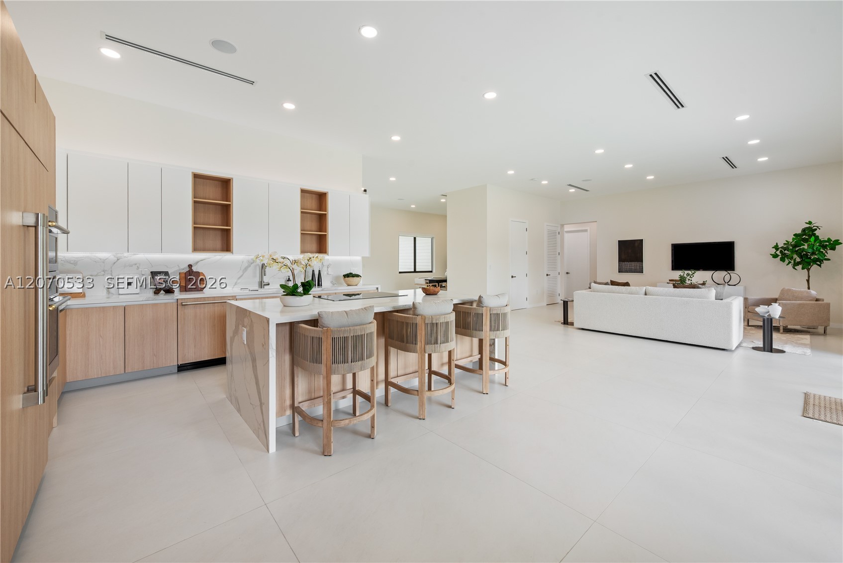 6990 SW 58th St, Miami FL 33143