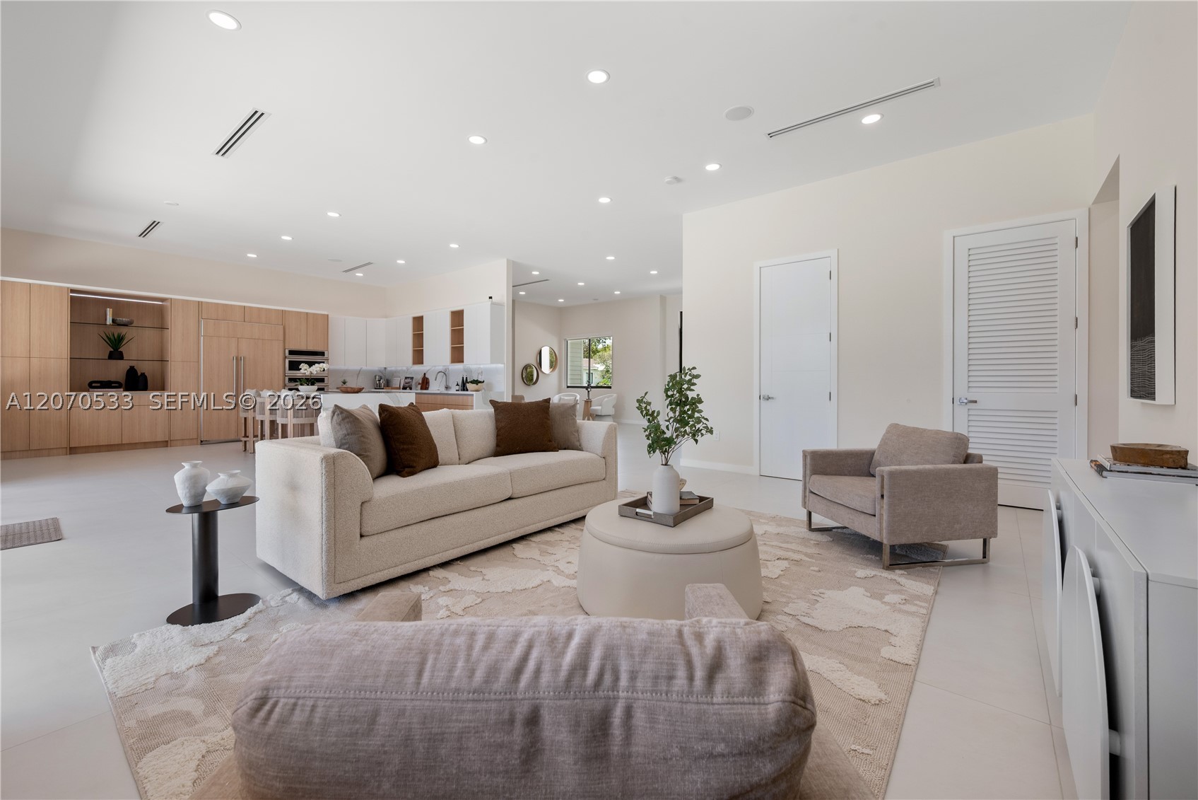 6990 SW 58th St, Miami FL 33143