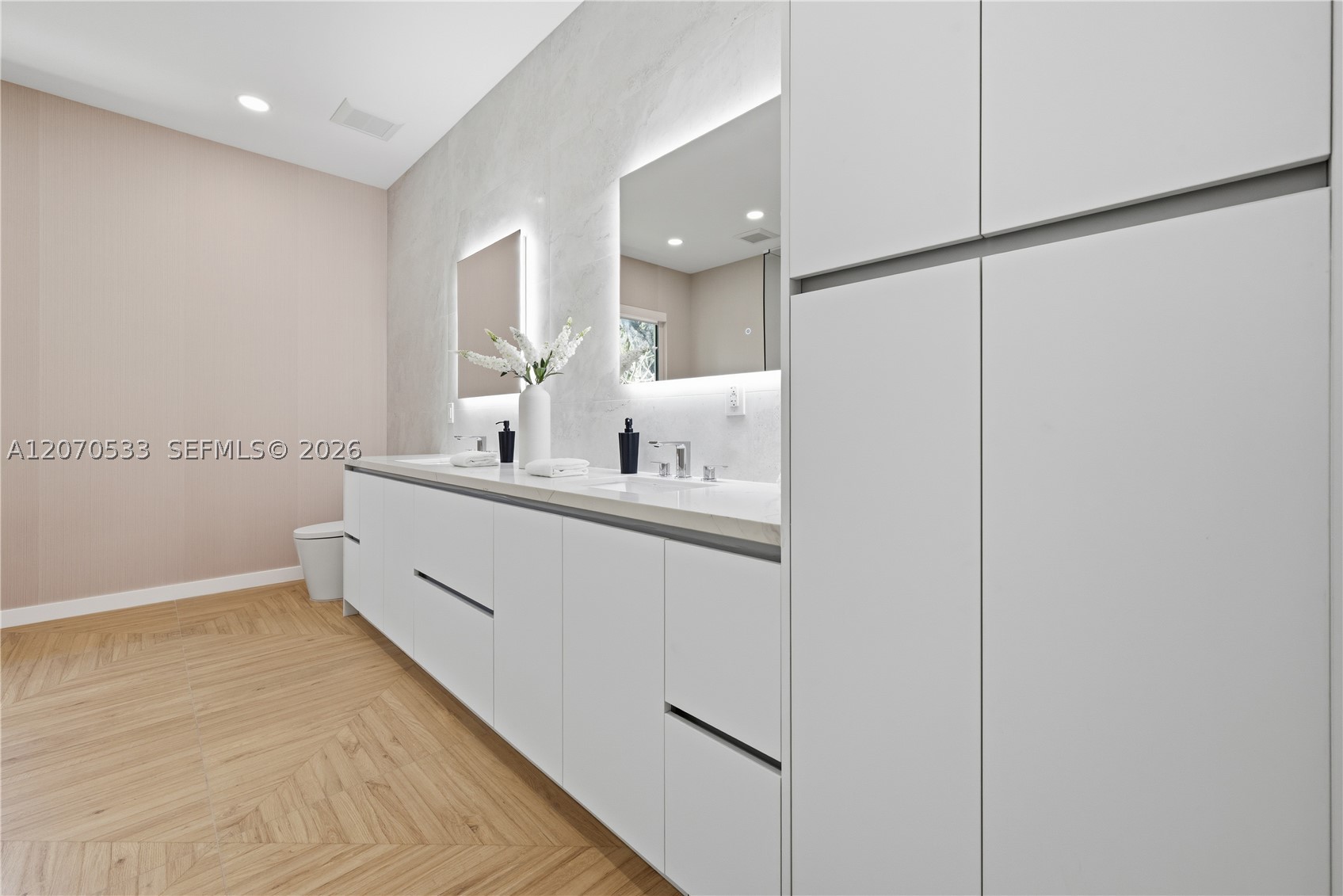 6990 SW 58th St, Miami FL 33143