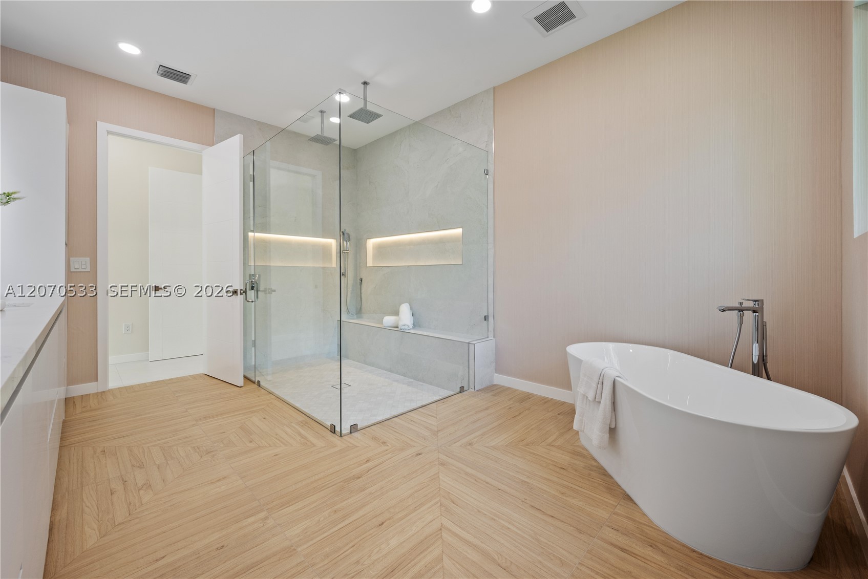 6990 SW 58th St, Miami FL 33143