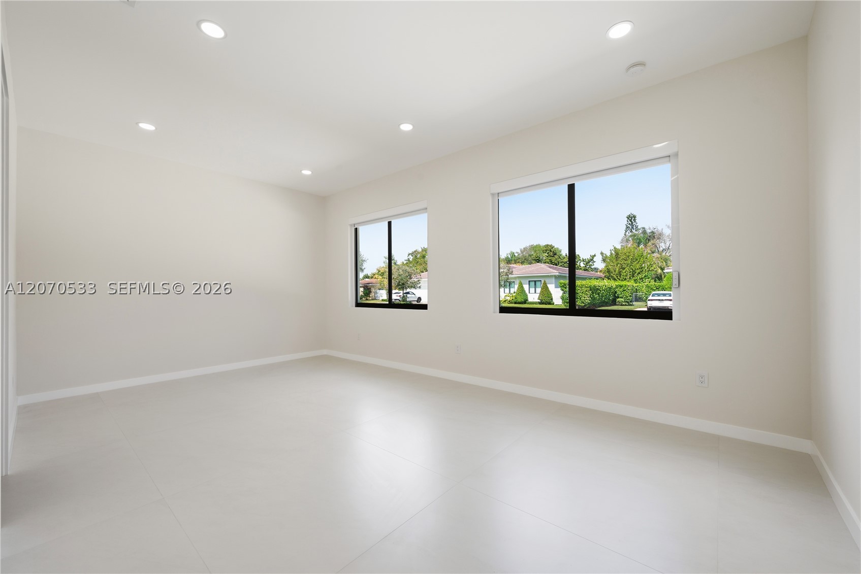 6990 SW 58th St, Miami FL 33143
