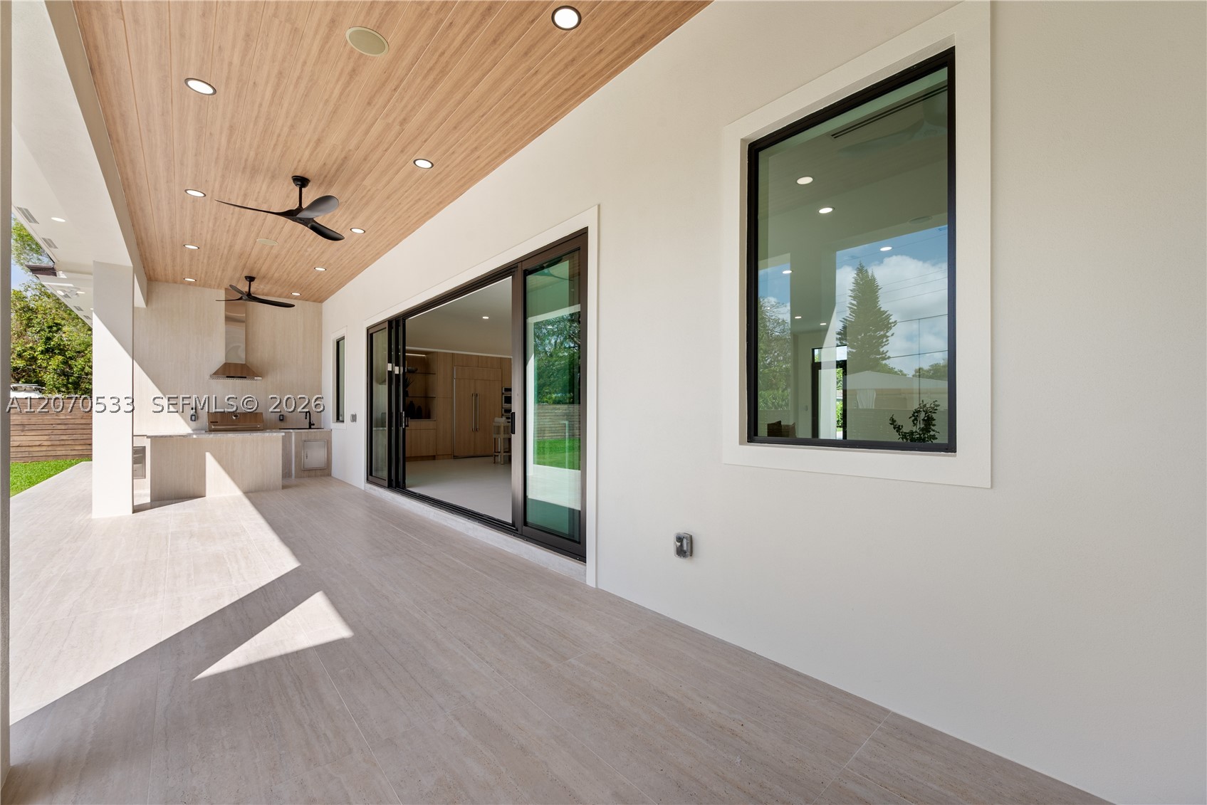 6990 SW 58th St, Miami FL 33143