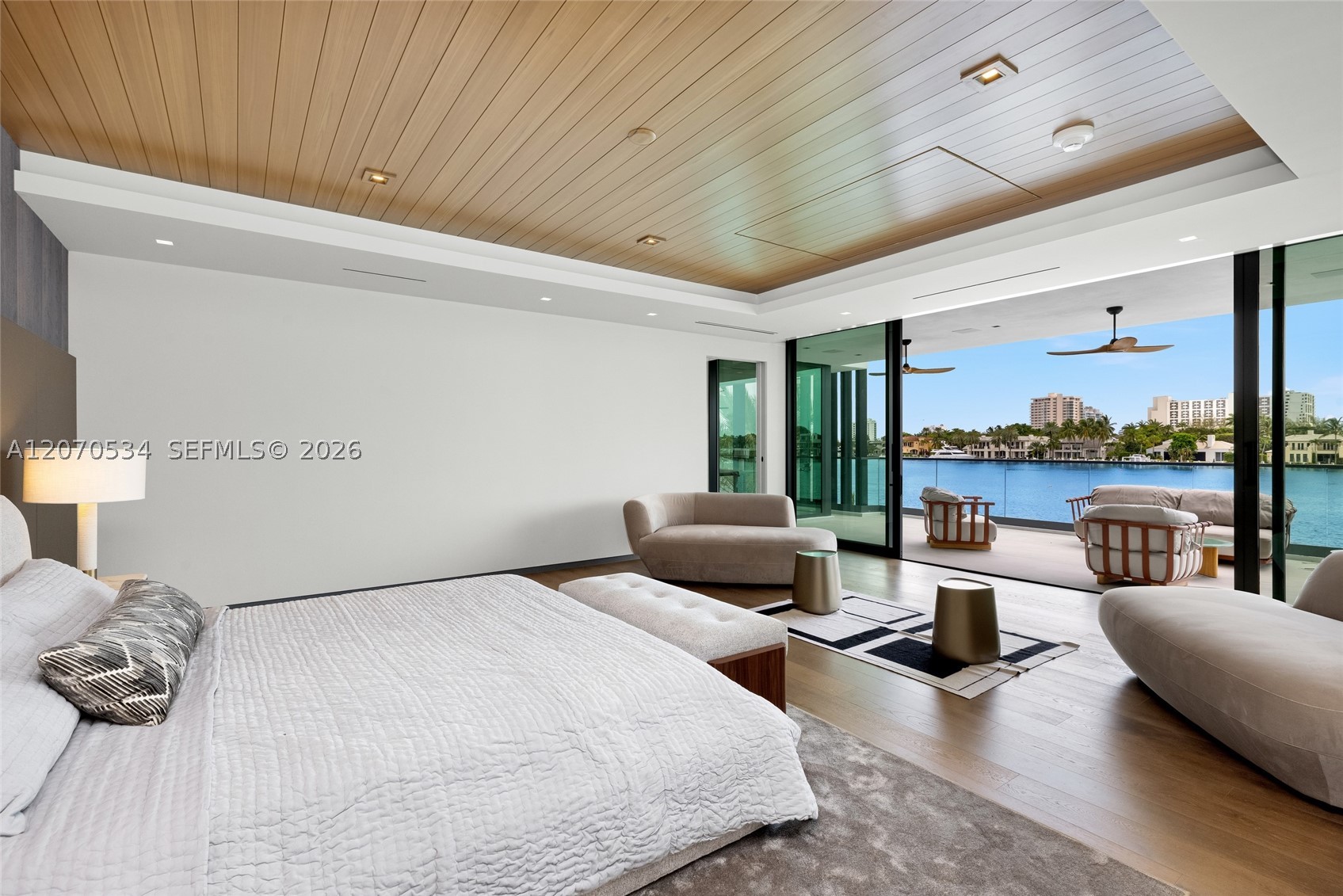 1400 W Lake Dr, Fort Lauderdale FL 33316
