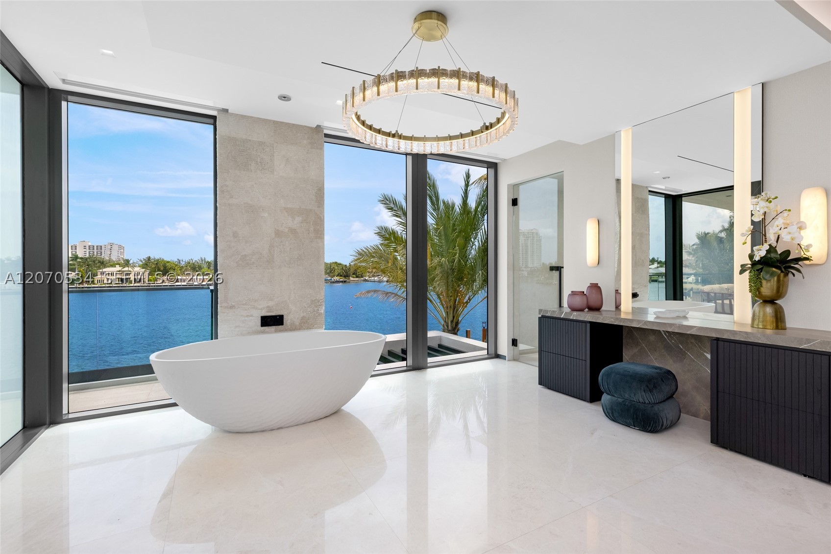 1400 W Lake Dr, Fort Lauderdale FL 33316