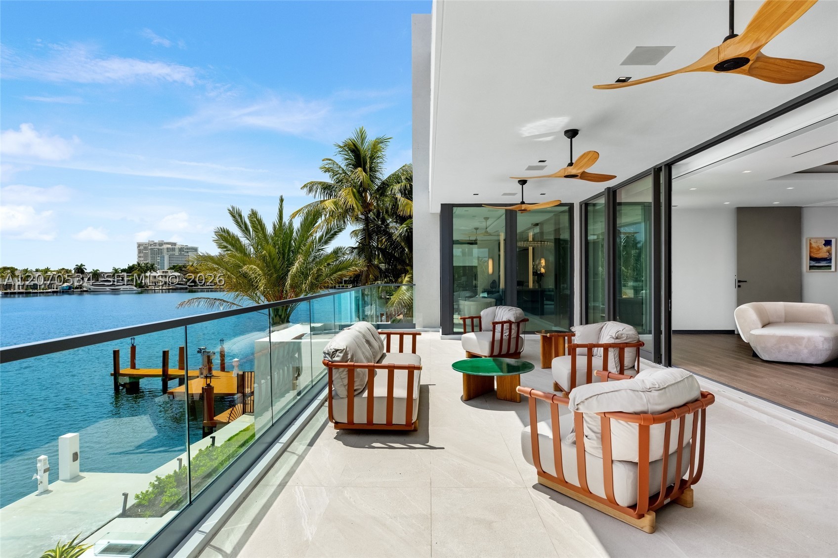 1400 W Lake Dr, Fort Lauderdale FL 33316
